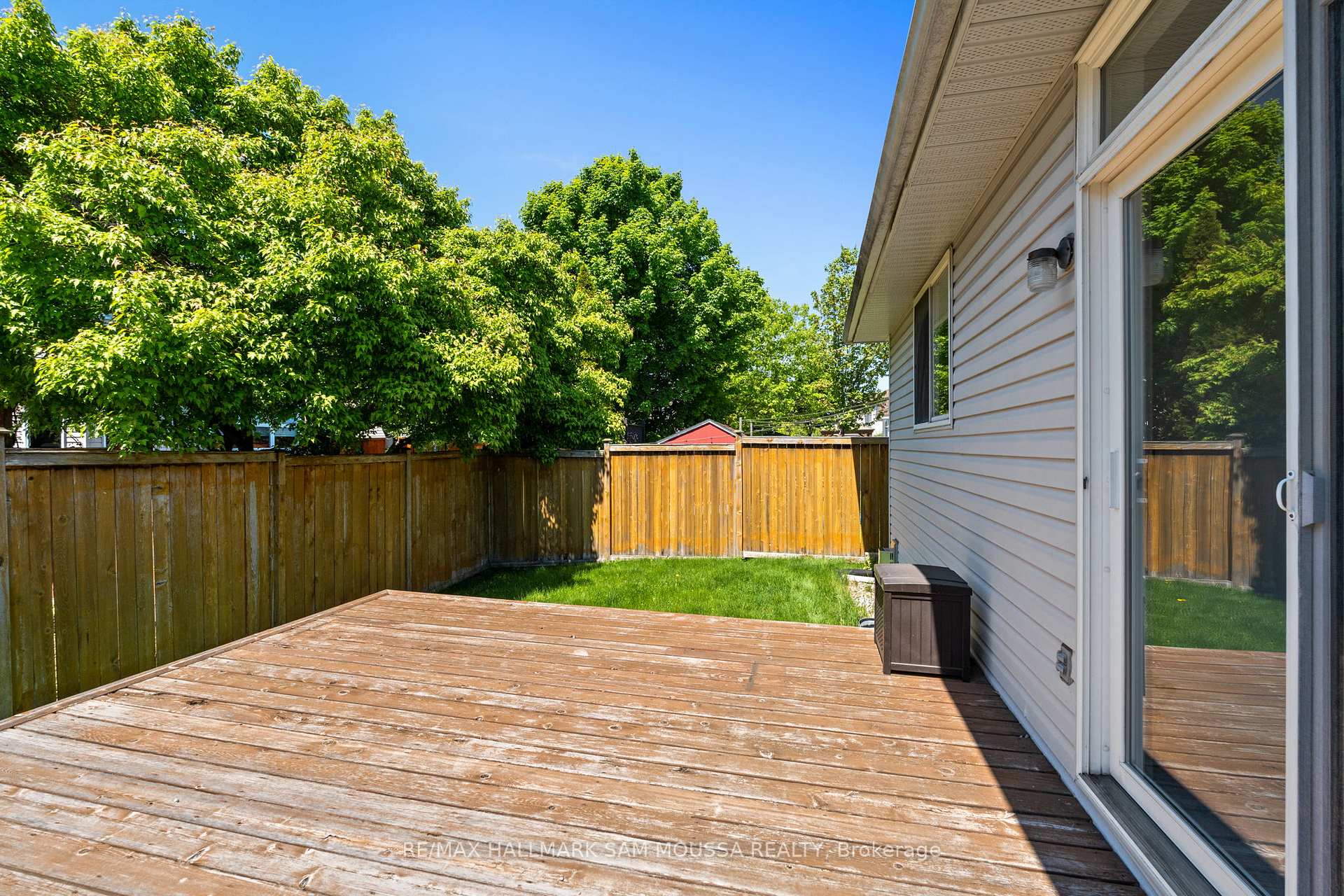 Photo 35 of 731 Vermillion Drive, Ottawa, Riverside South/Gloucester Glen — HOMEH