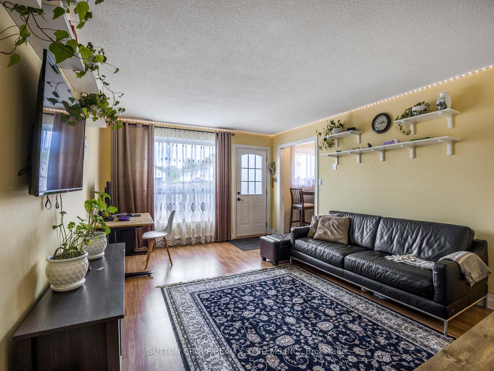 Photo 1 of Unit 55, 120 Nonquon Road, Oshawa, Centennial — HOMEH
