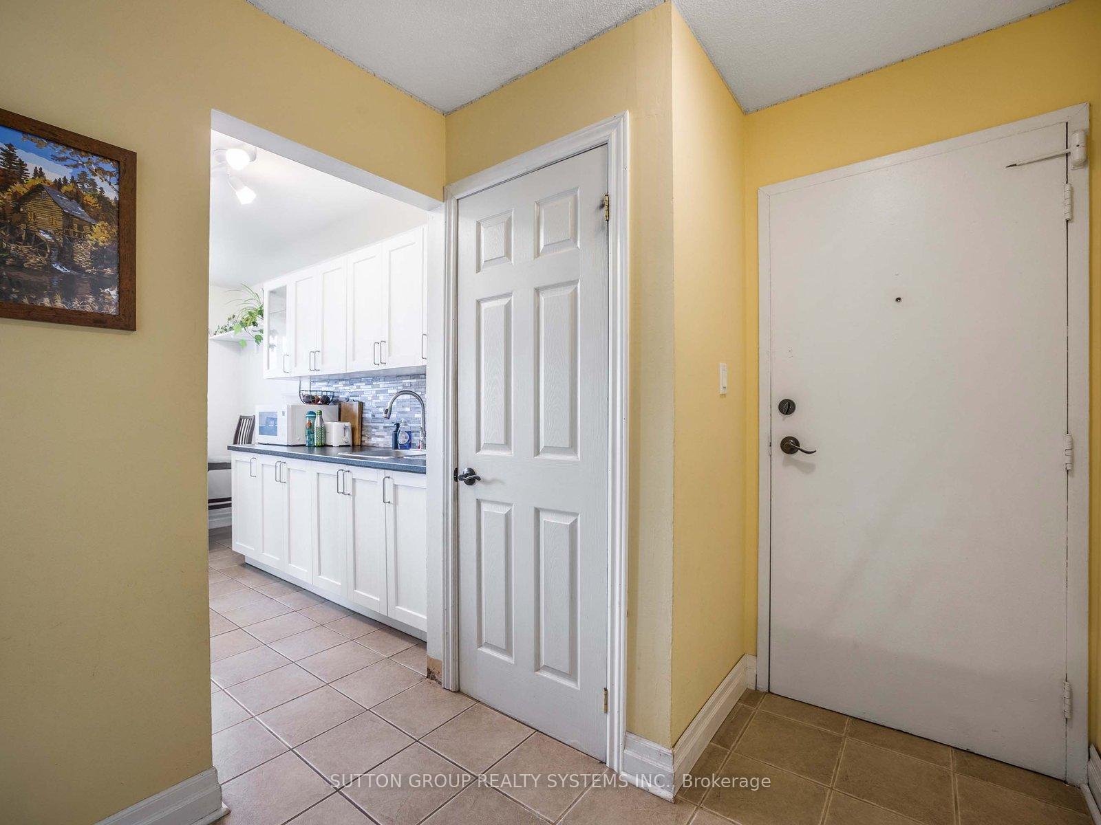 Photo 6 of Unit 55, 120 Nonquon Road, Oshawa, Centennial — HOMEH