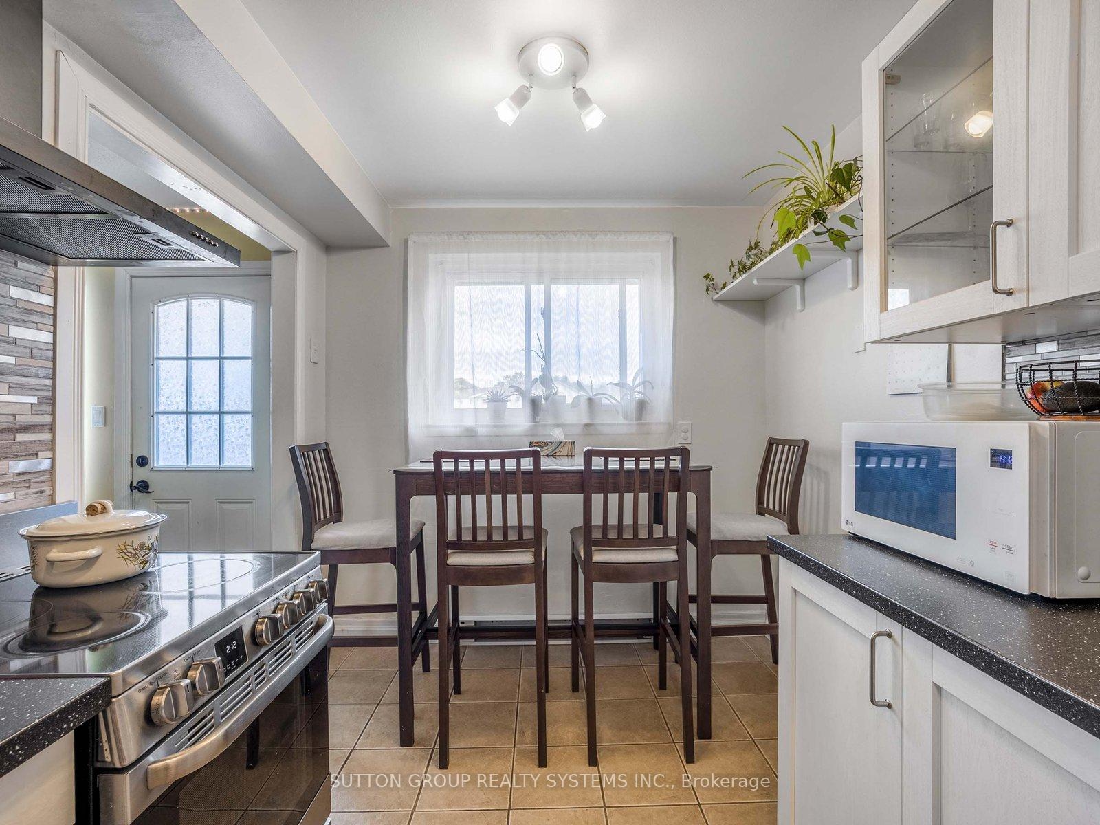 Photo 7 of Unit 55, 120 Nonquon Road, Oshawa, Centennial — HOMEH