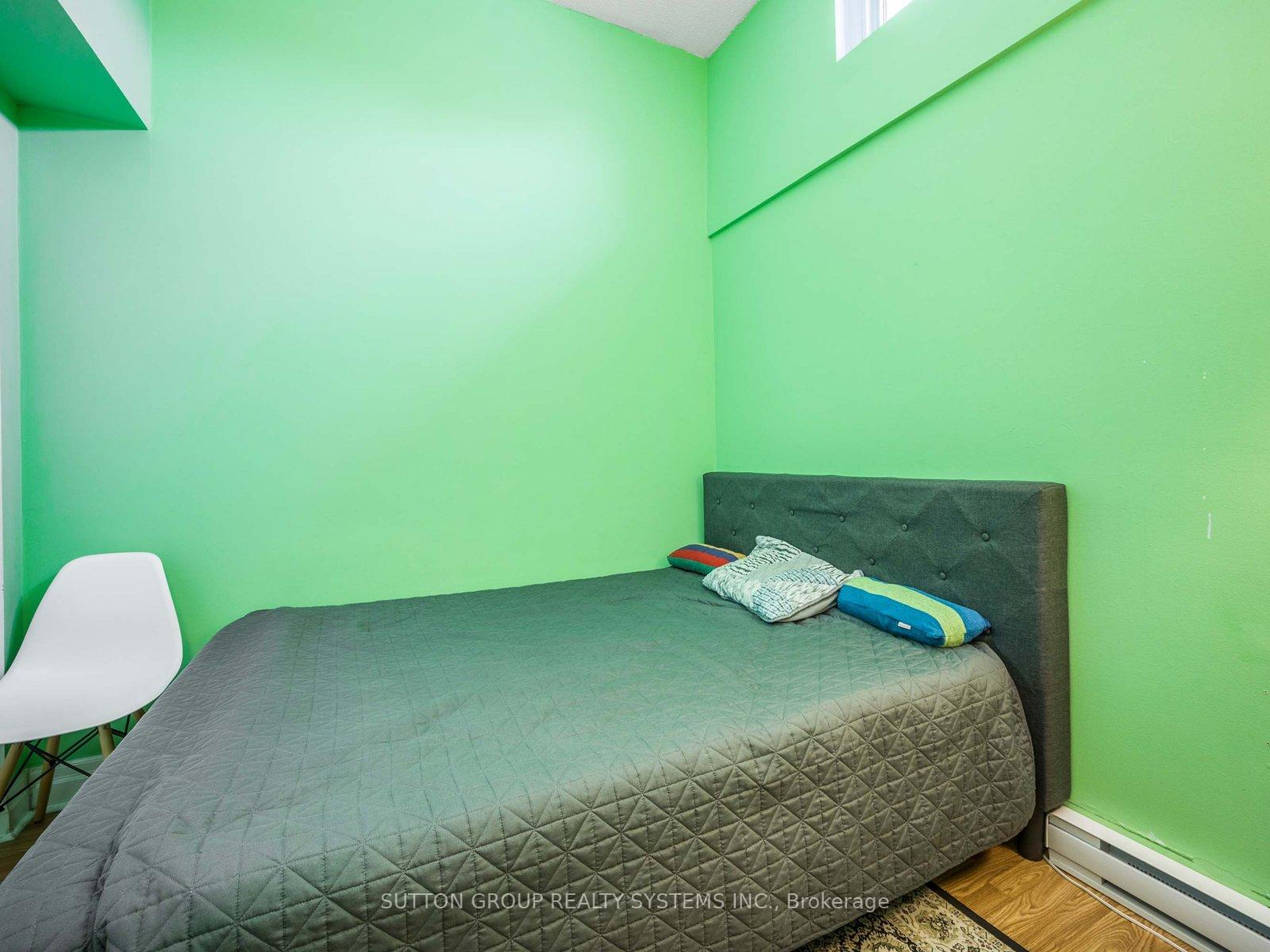 Photo 14 of Unit 55, 120 Nonquon Road, Oshawa, Centennial — HOMEH