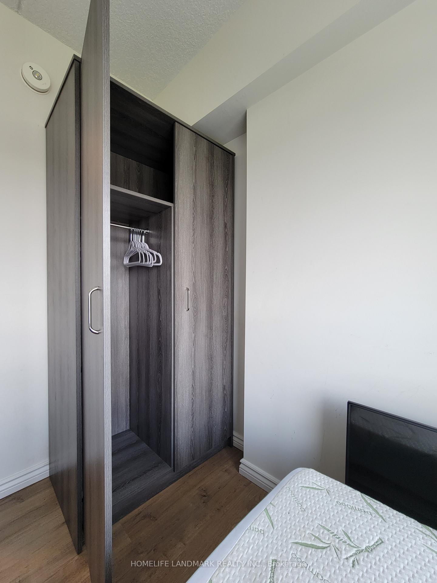 Photo 15 of Unit G401, 275 Larch Street, Waterloo, Lakeshore Village — HOMEH
