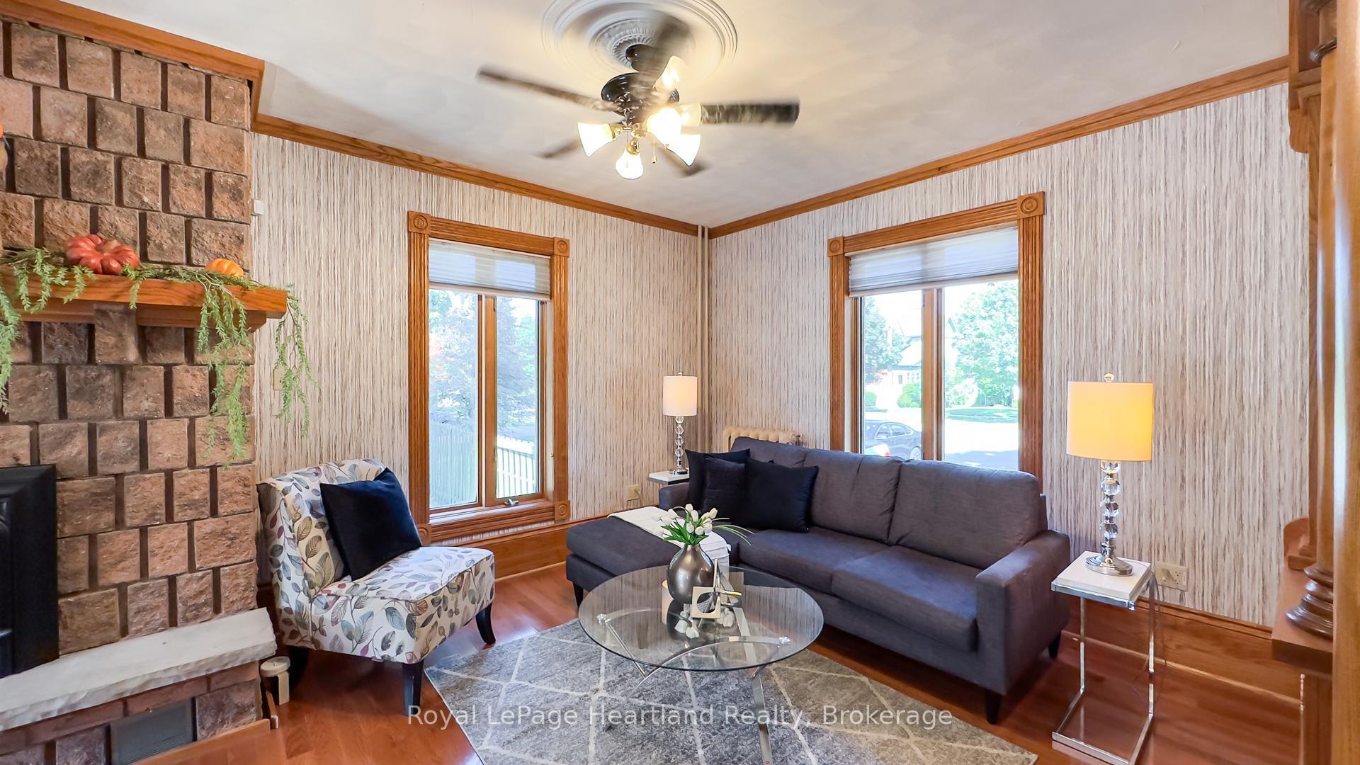 Photo 6 of 123 Elgin Avenue W, Goderich, Goderich (Town) — HOMEH