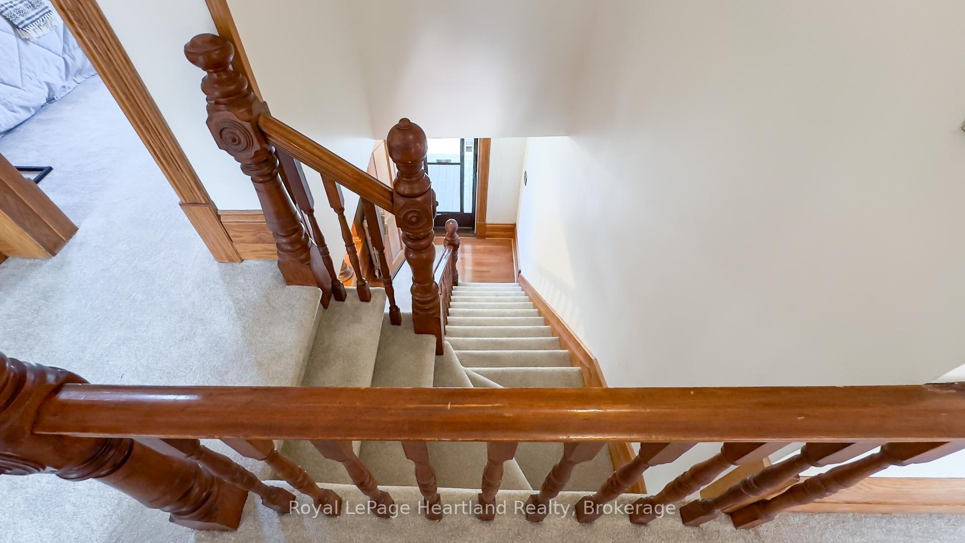 Photo 28 of 123 Elgin Avenue W, Goderich, Goderich (Town) — HOMEH