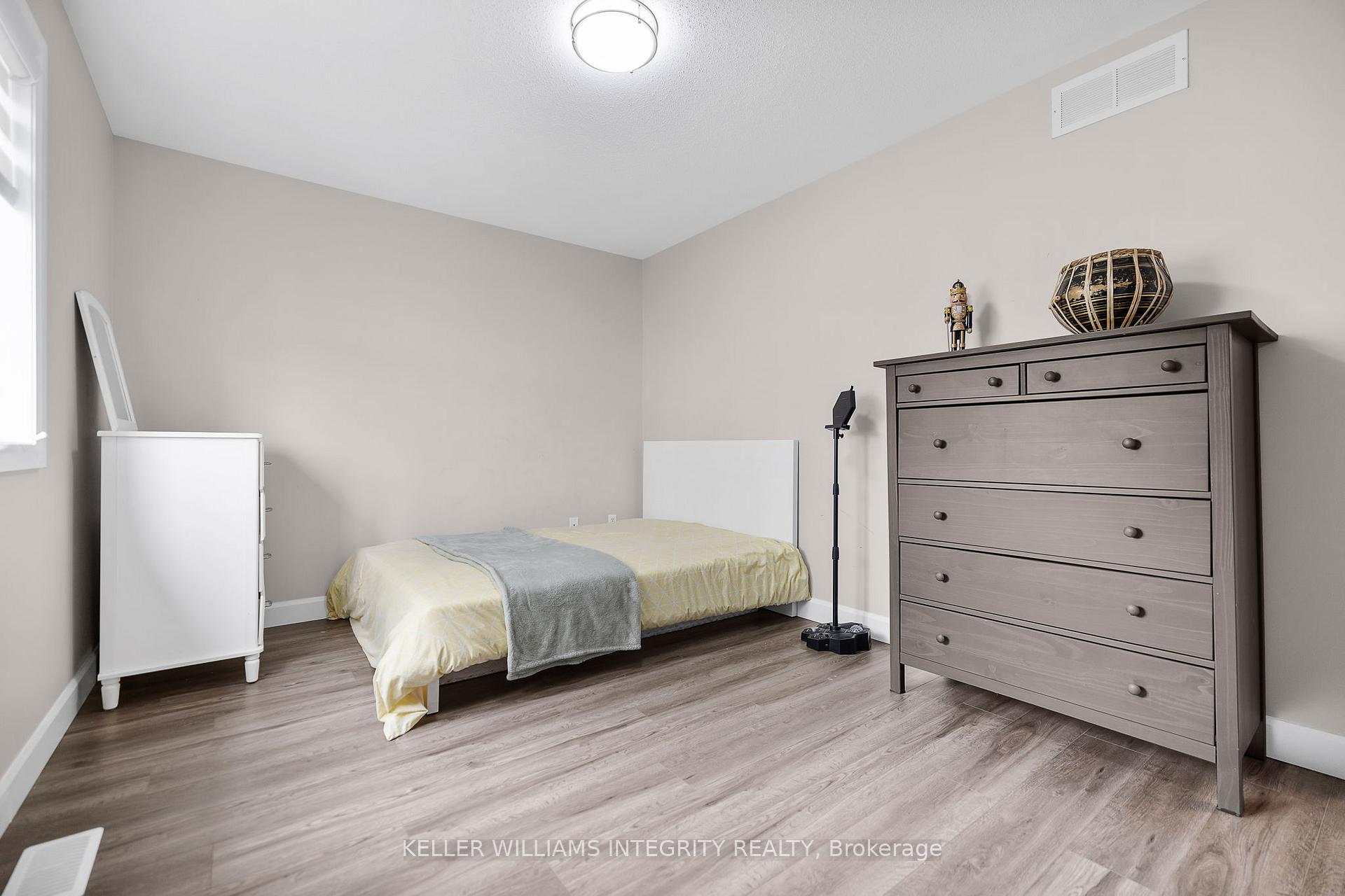 Photo 32 of 644 Devonwood Circle, Ottawa, Blossom Park/Kemp Park/Findlay Creek — HOMEH