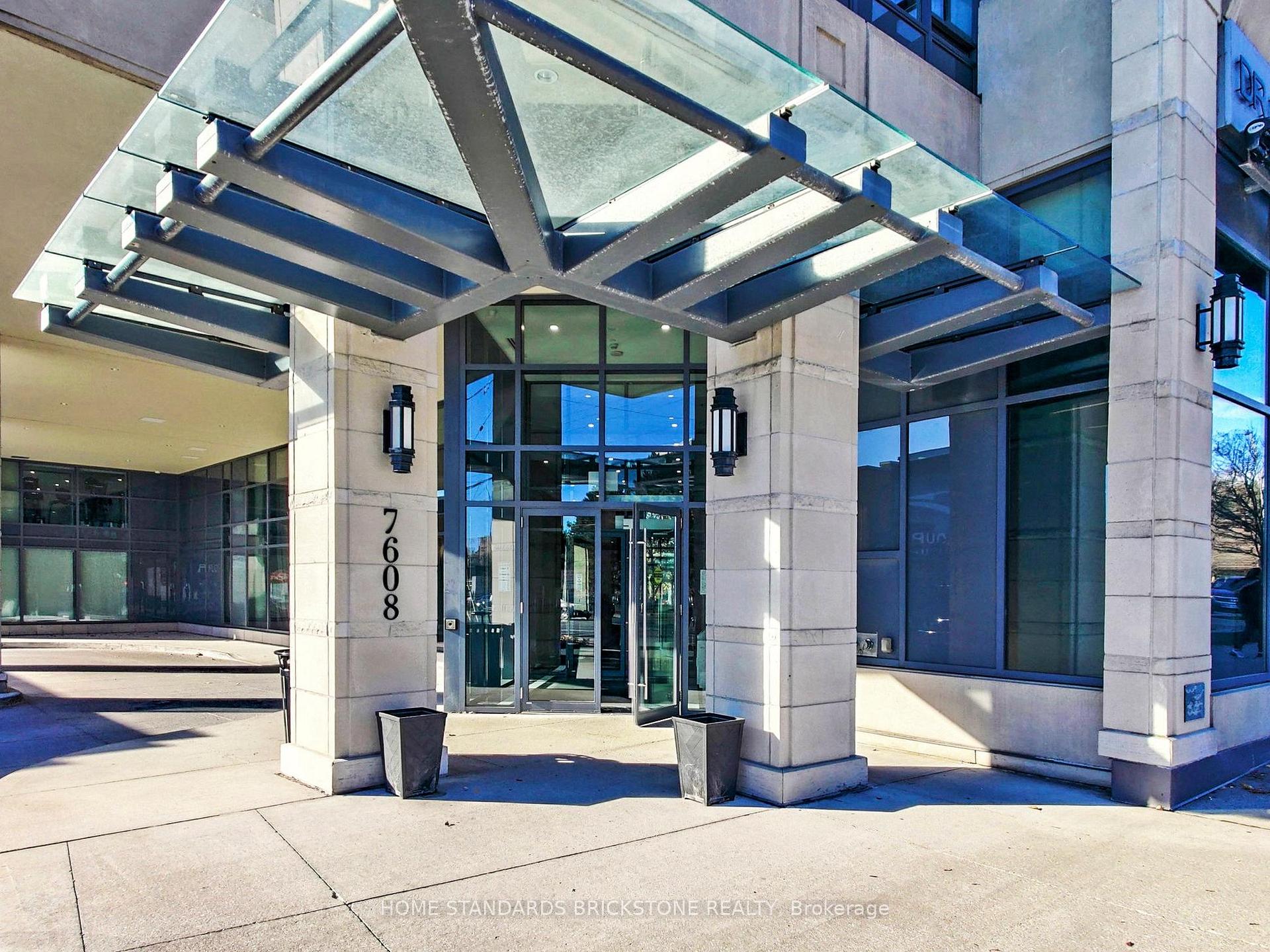 Photo 3 of Unit 427, 7608 Yonge Street, Vaughan, Crestwood-Springfarm-Yorkhill — HOMEH