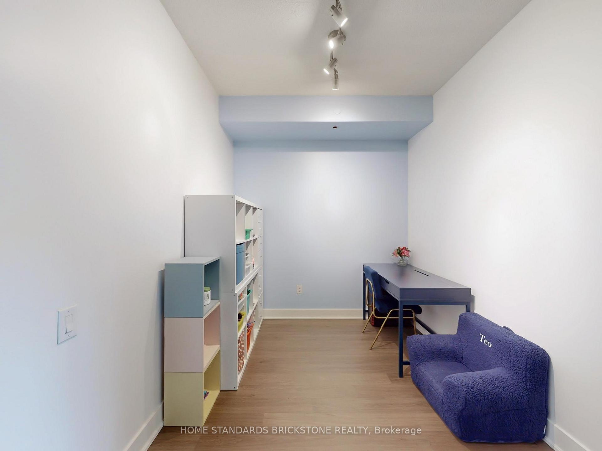 Photo 15 of Unit 427, 7608 Yonge Street, Vaughan, Crestwood-Springfarm-Yorkhill — HOMEH