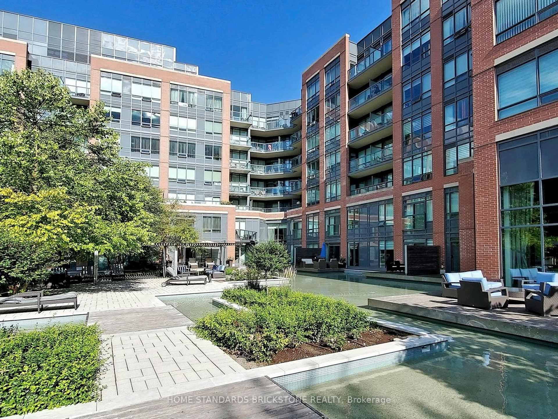 Photo 21 of Unit 427, 7608 Yonge Street, Vaughan, Crestwood-Springfarm-Yorkhill — HOMEH