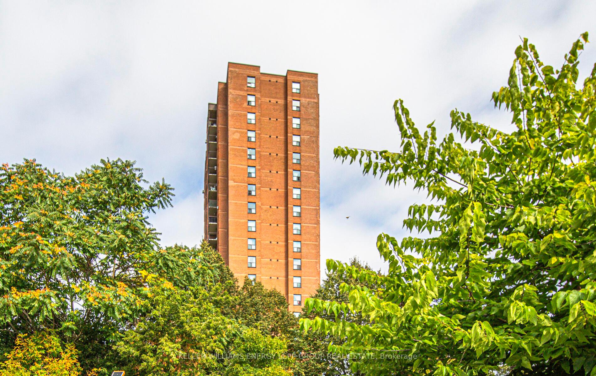 Front of Unit 1508, 90 Ling Road