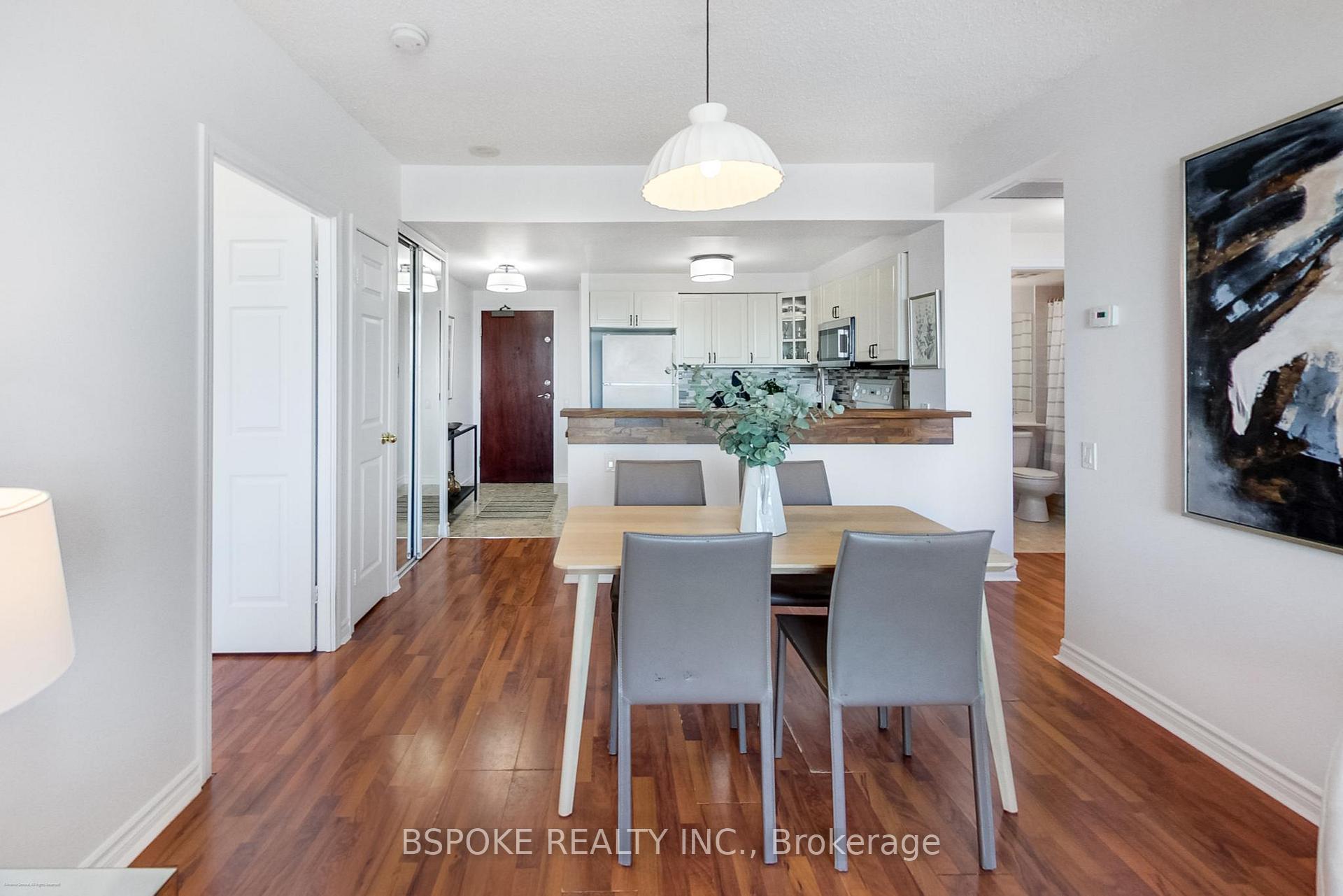 Photo 13 of Unit 1412, 8 Covington Road, Toronto, Englemount-Lawrence — HOMEH