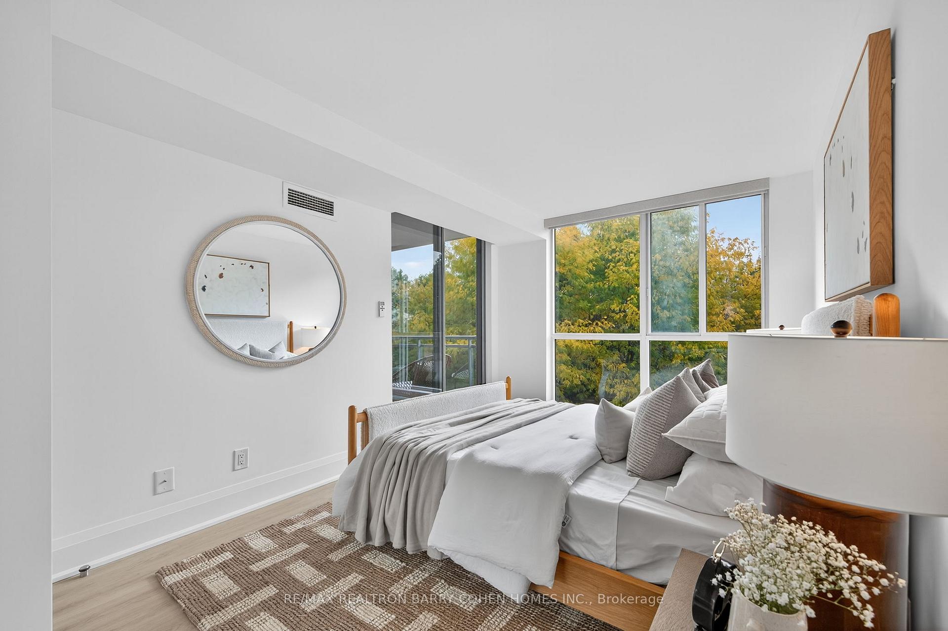 Photo 10 of Unit 503, 398 Eglinton Avenue E, Toronto, Mount Pleasant East — HOMEH