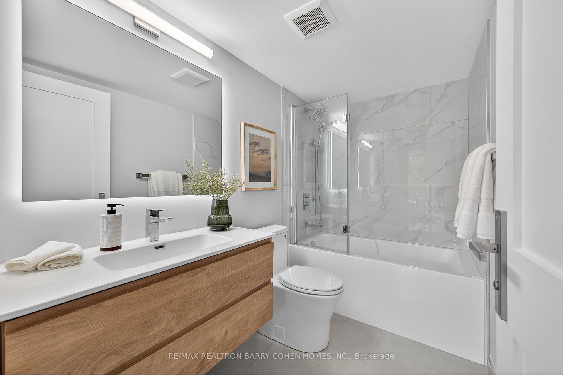 Photo 13 of Unit 503, 398 Eglinton Avenue E, Toronto, Mount Pleasant East — HOMEH
