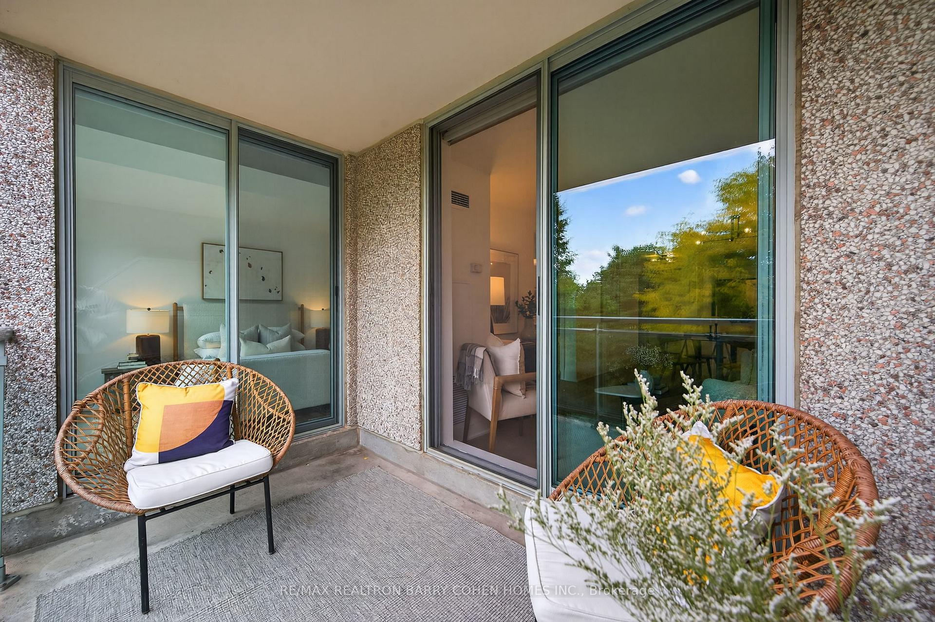 Photo 15 of Unit 503, 398 Eglinton Avenue E, Toronto, Mount Pleasant East — HOMEH