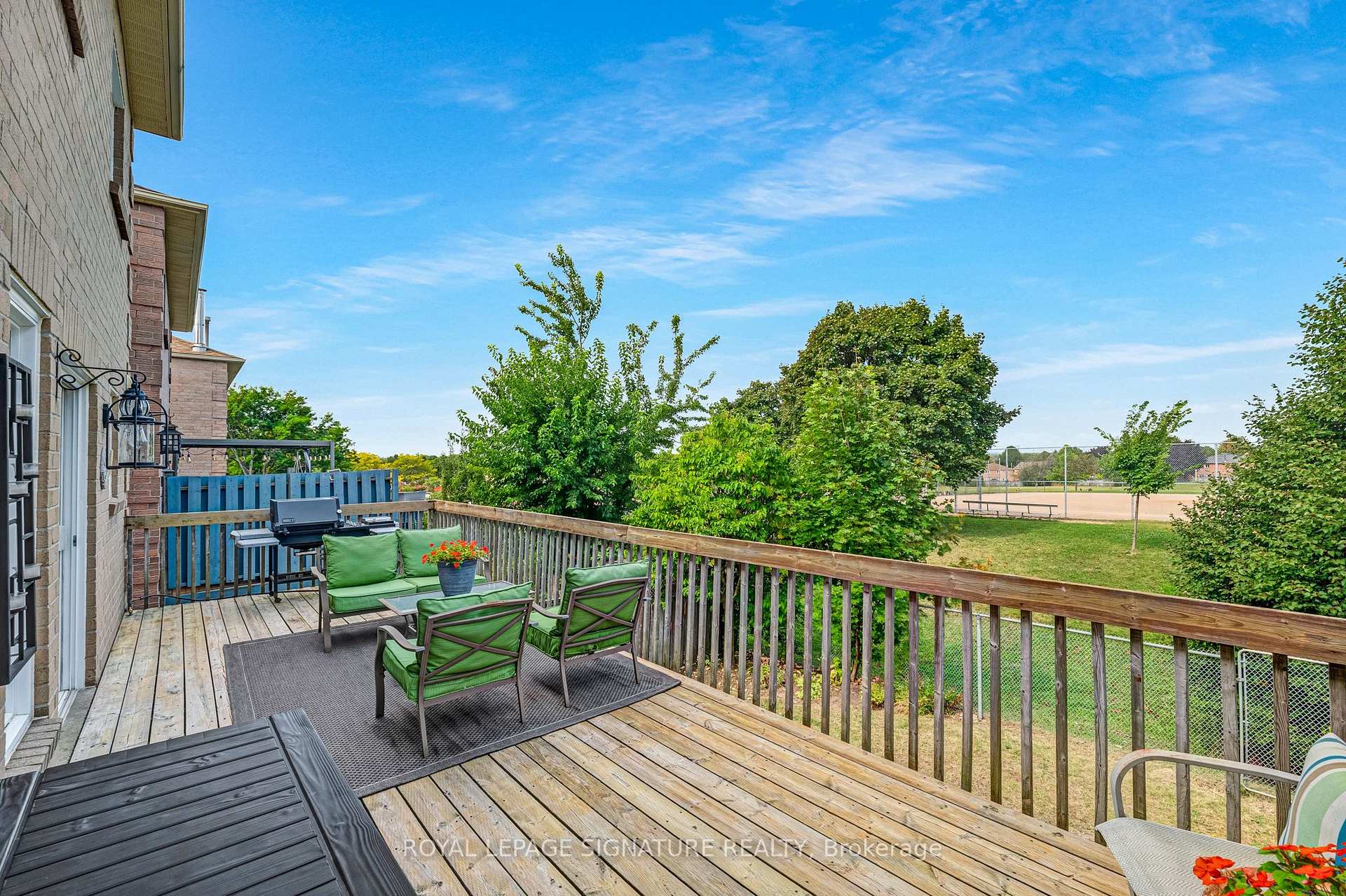 Photo 10 of 26 Parkins Drive, Ajax, Central — HOMEH