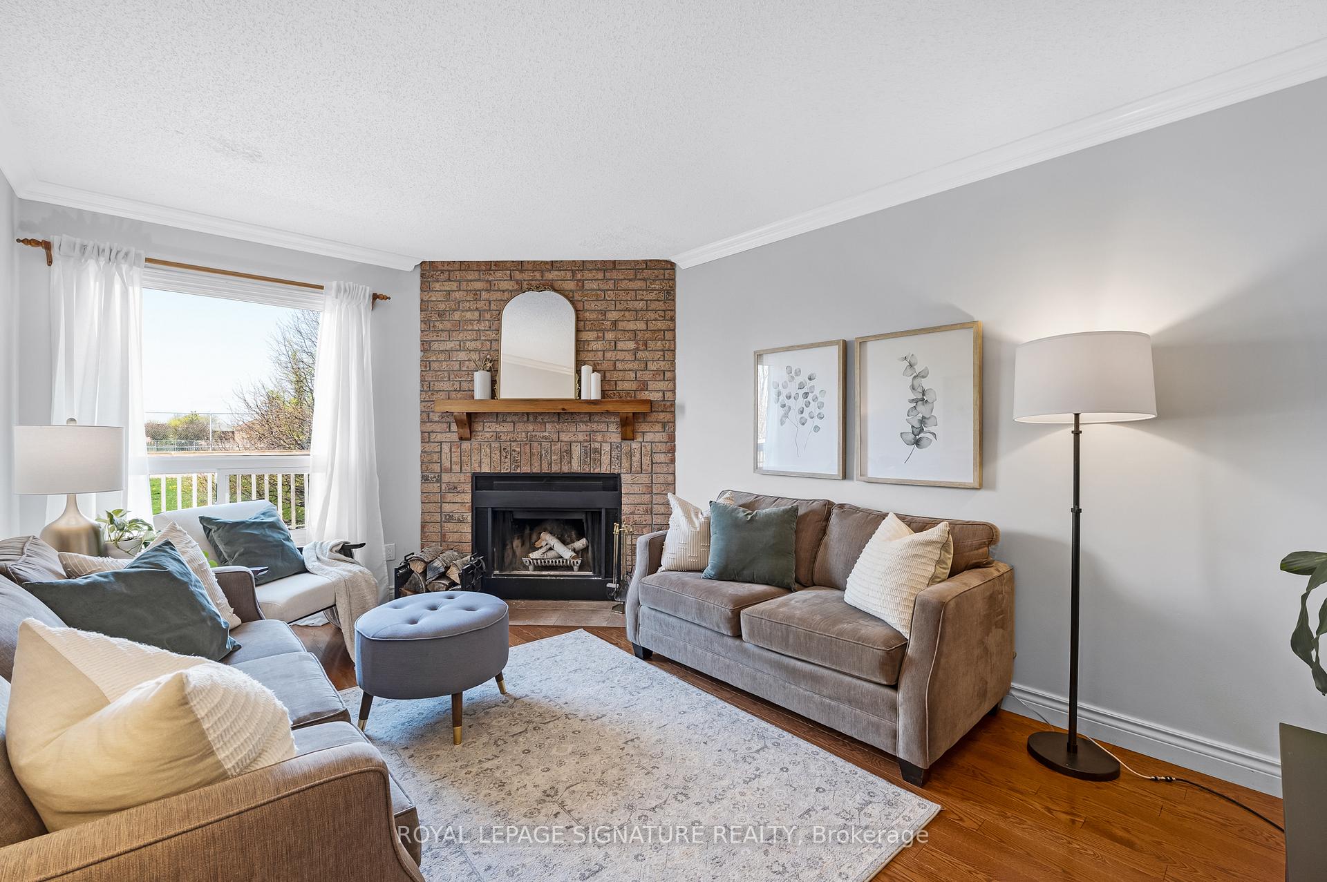 Photo 18 of 26 Parkins Drive, Ajax, Central — HOMEH