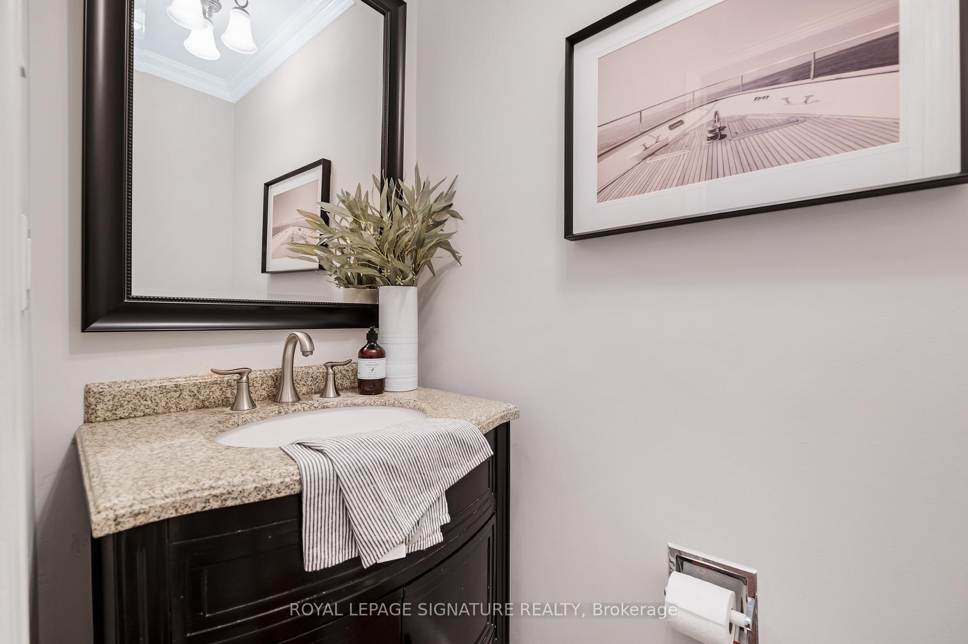 Photo 23 of 26 Parkins Drive, Ajax, Central — HOMEH