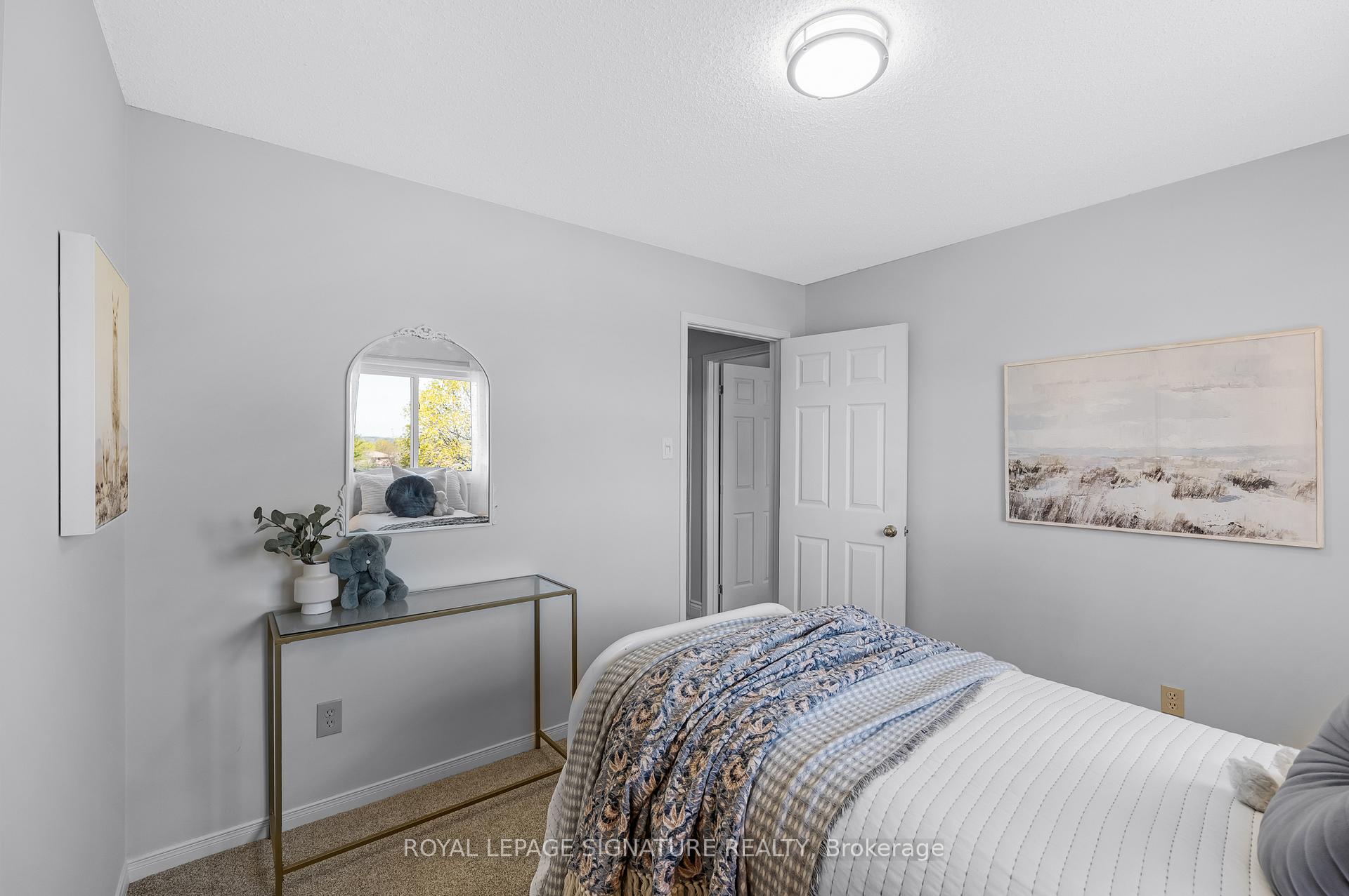 Photo 28 of 26 Parkins Drive, Ajax, Central — HOMEH