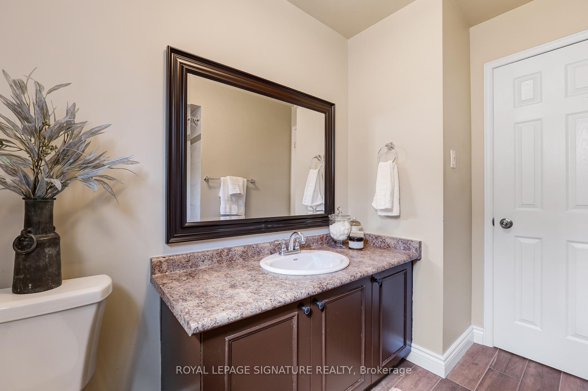 Photo 33 of 26 Parkins Drive, Ajax, Central — HOMEH
