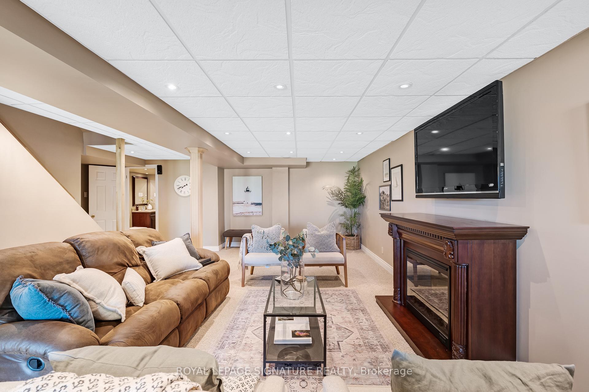 Photo 38 of 26 Parkins Drive, Ajax, Central — HOMEH