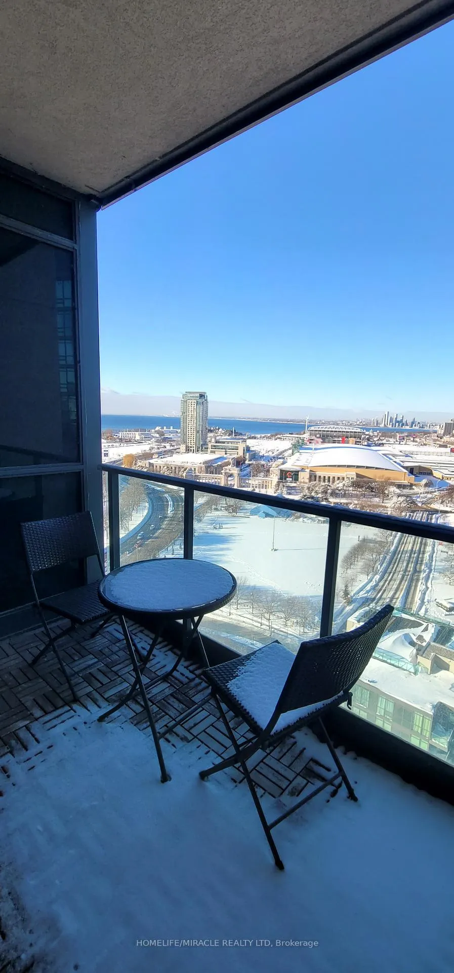 Photo 17 of Unit 2412, 219 Fort York Boulevard, Toronto, Niagara — HOMEH