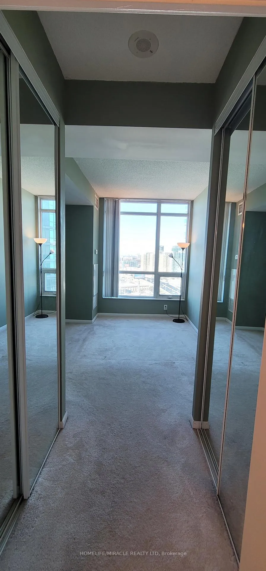 Photo 21 of Unit 2412, 219 Fort York Boulevard, Toronto, Niagara — HOMEH