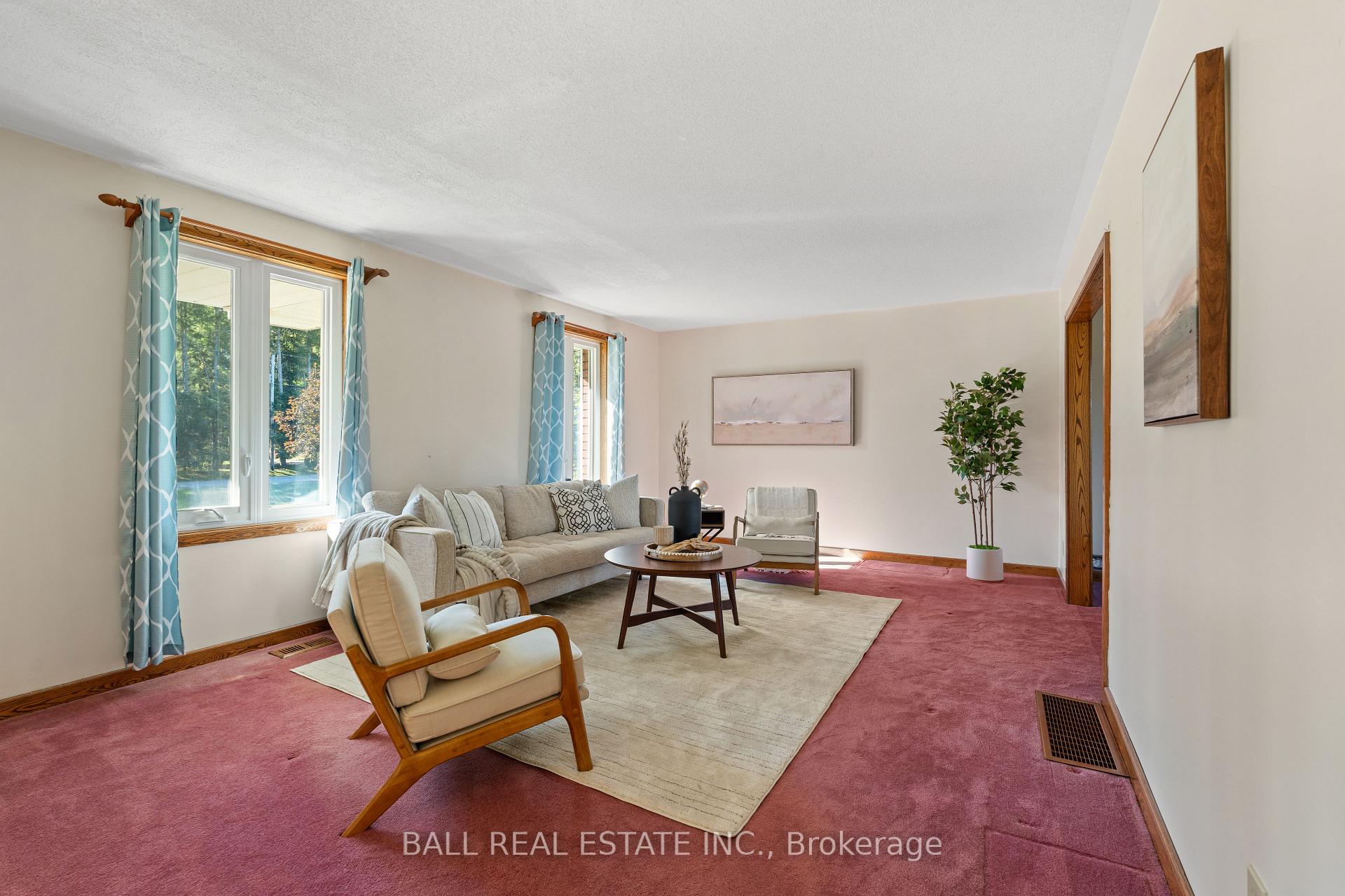 Photo 9 of 732 Ford Crescent, Cavan Monaghan, Cavan Twp — HOMEH