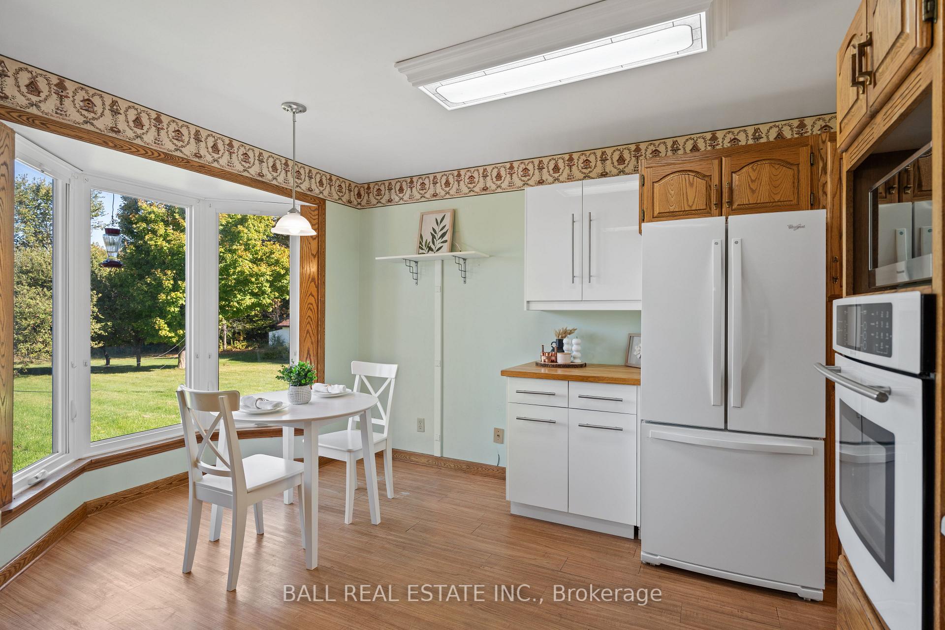 Photo 15 of 732 Ford Crescent, Cavan Monaghan, Cavan Twp — HOMEH