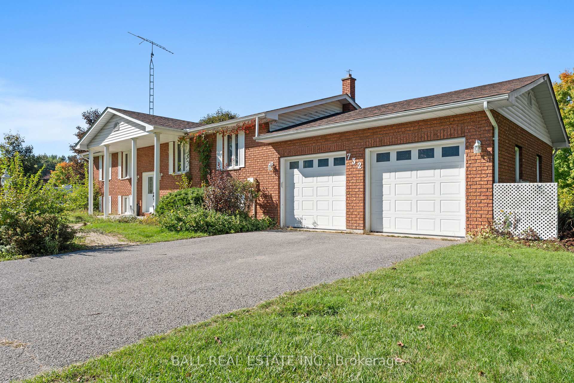 Photo 46 of 732 Ford Crescent, Cavan Monaghan, Cavan Twp — HOMEH