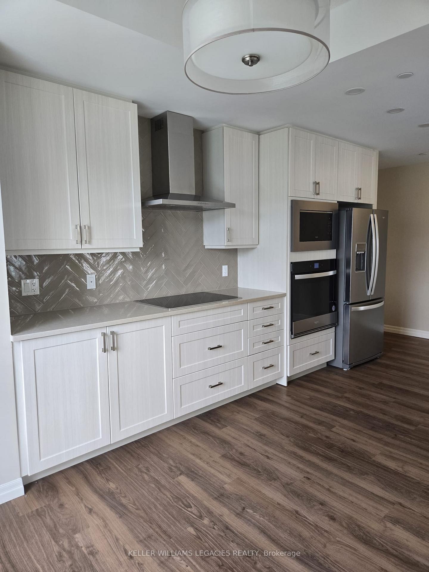 Photo 7 of Unit 113, 460 William Graham Drive, Aurora, Rural Aurora — HOMEH