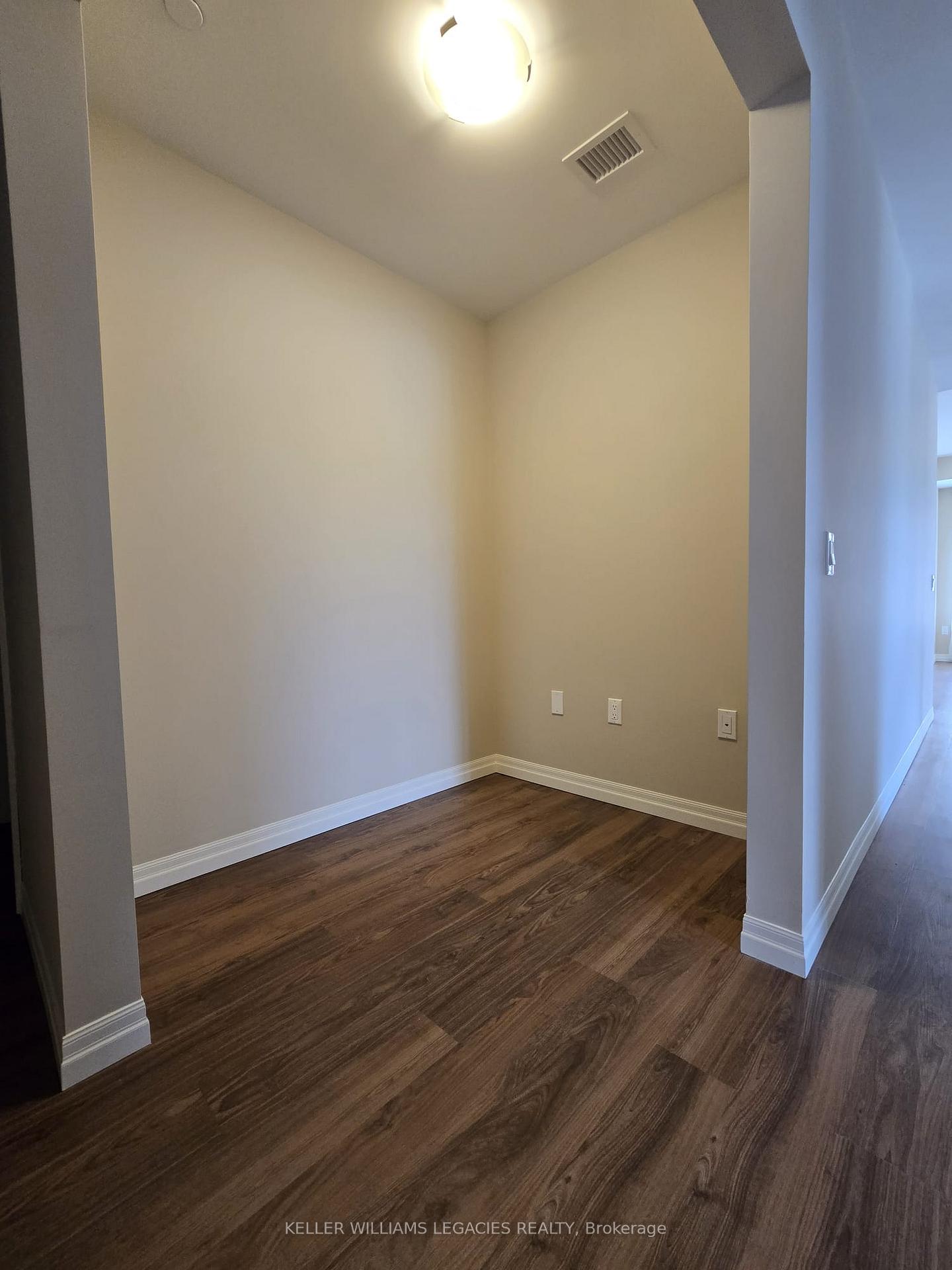 Photo 27 of Unit 113, 460 William Graham Drive, Aurora, Rural Aurora — HOMEH