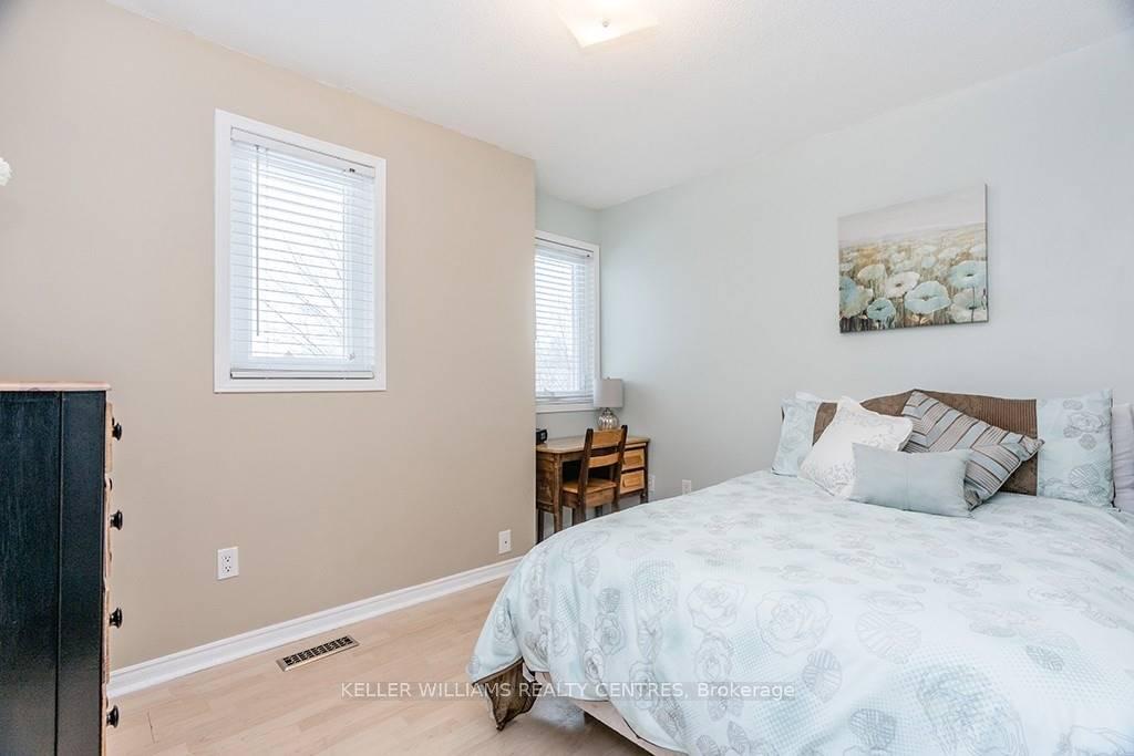 Photo 10 of 16 Julie Street E, Essa, Angus — HOMEH