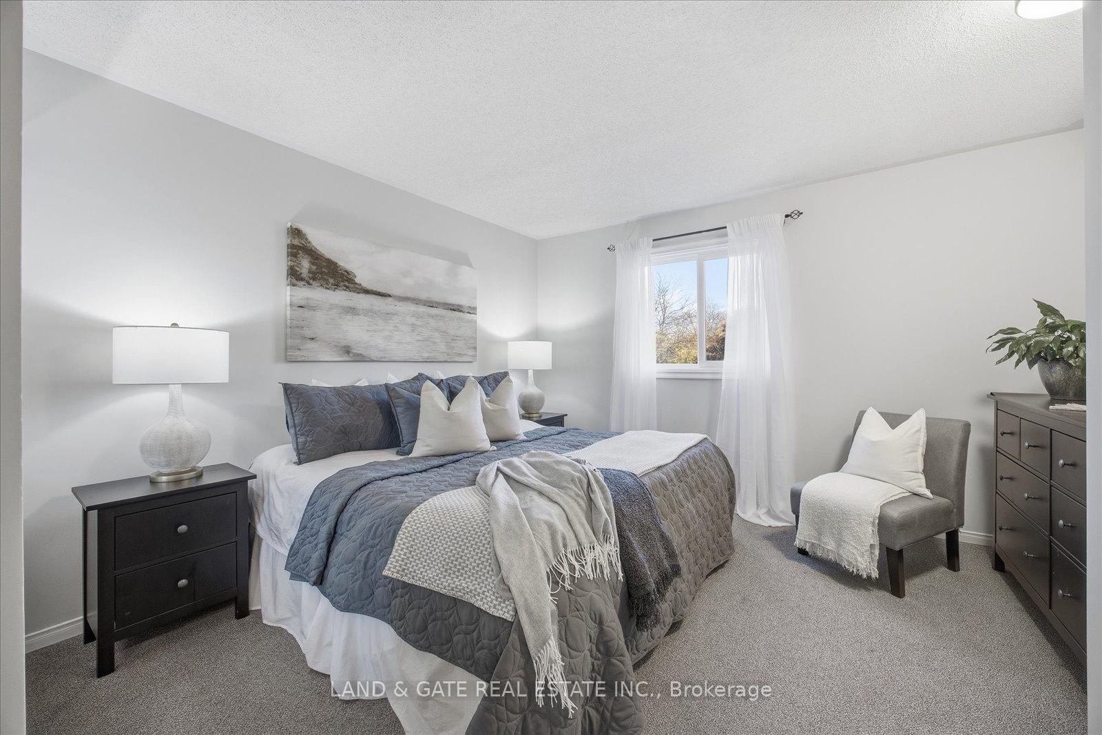 Photo 21 of 76 Moyse Drive, Clarington, Courtice — HOMEH