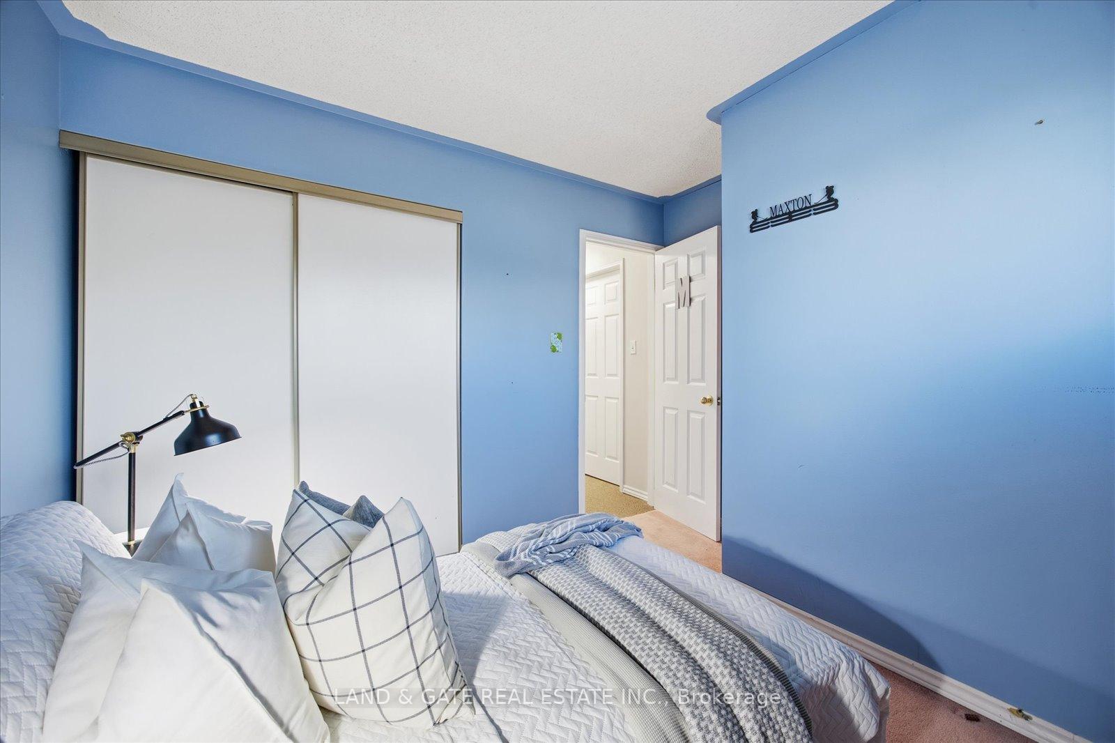 Photo 26 of 76 Moyse Drive, Clarington, Courtice — HOMEH