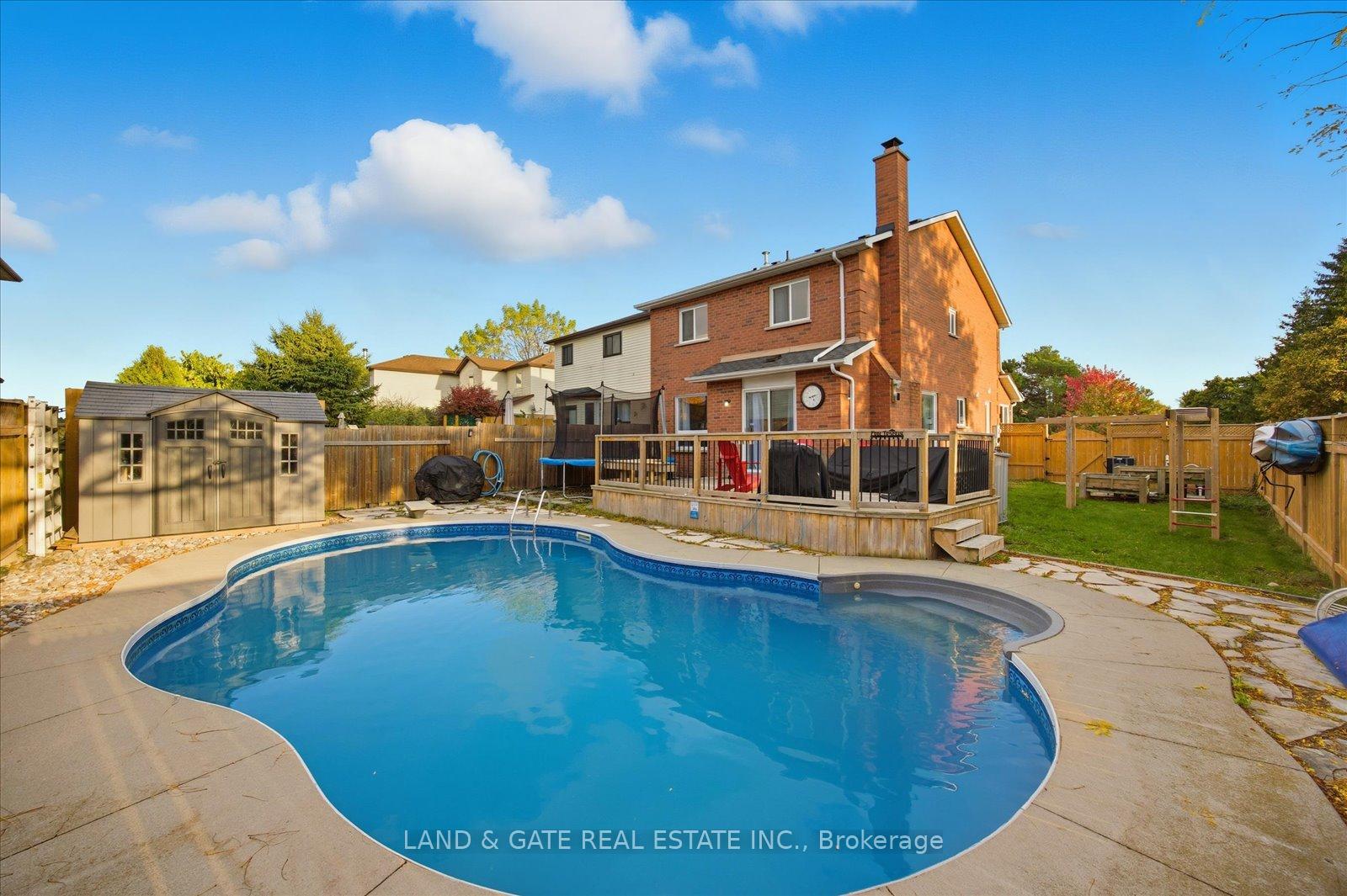 Photo 45 of 76 Moyse Drive, Clarington, Courtice — HOMEH