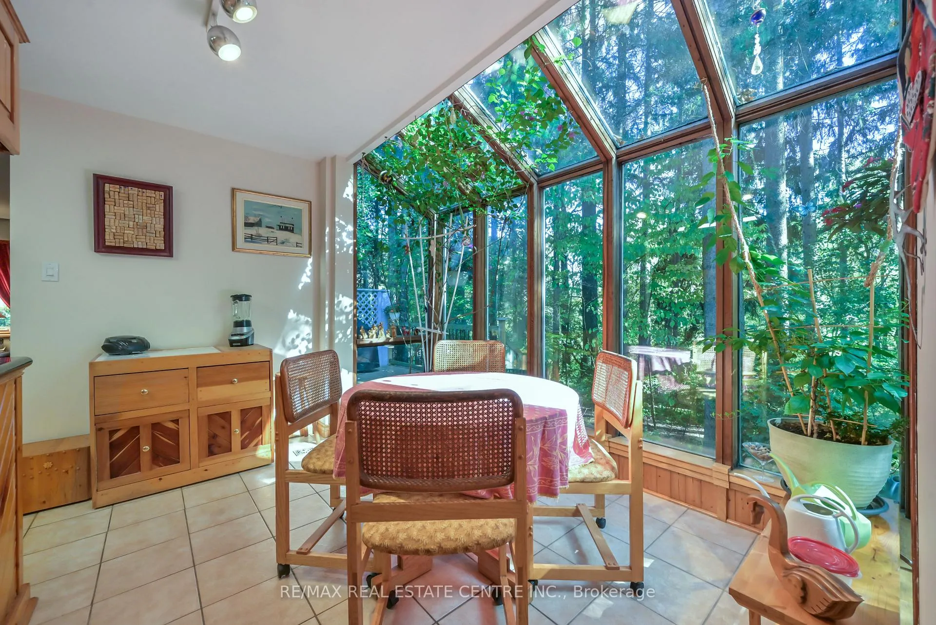 Photo 12 of 20462 Willoughby Road, Caledon, Rural Caledon — HOMEH