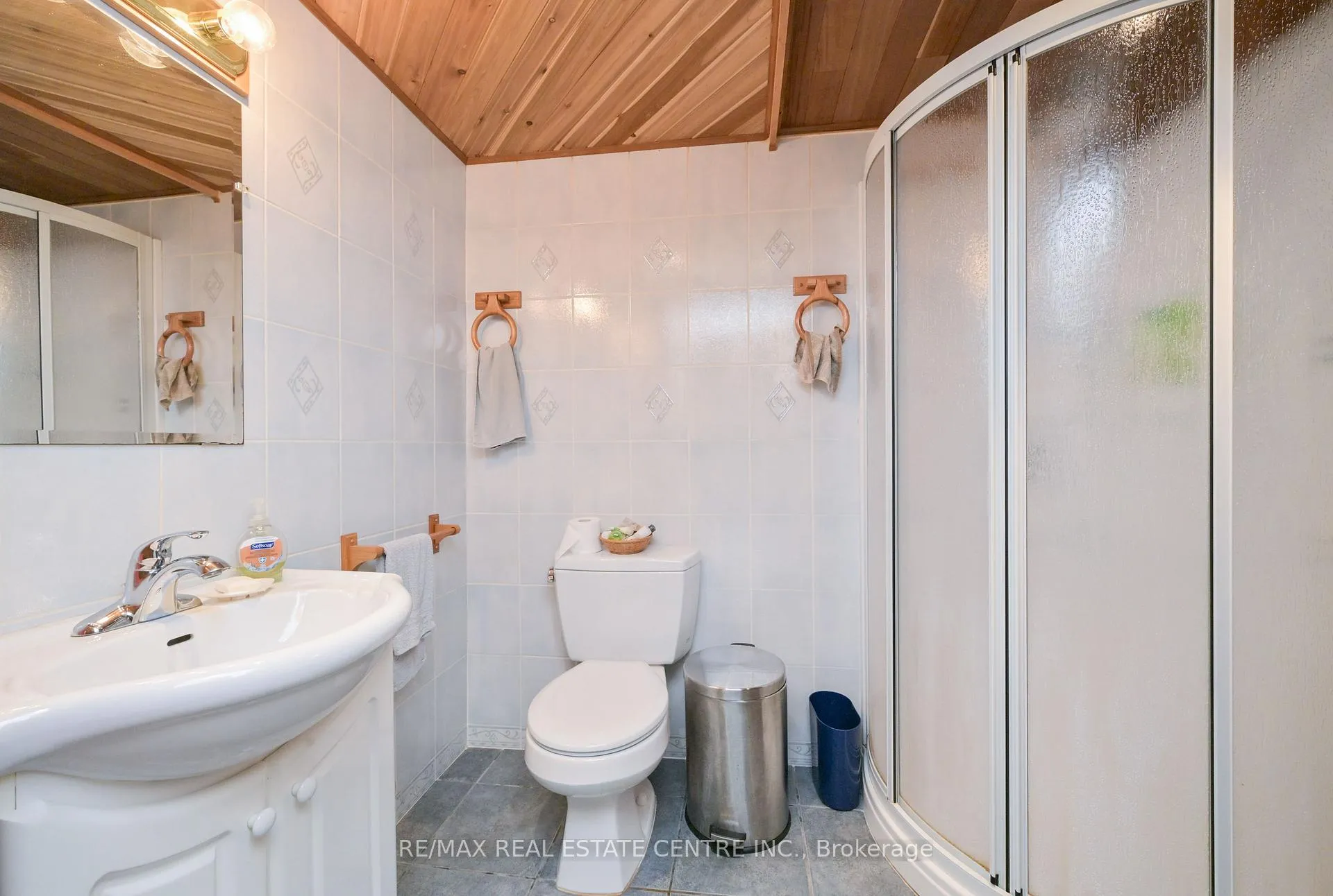 Photo 21 of 20462 Willoughby Road, Caledon, Rural Caledon — HOMEH