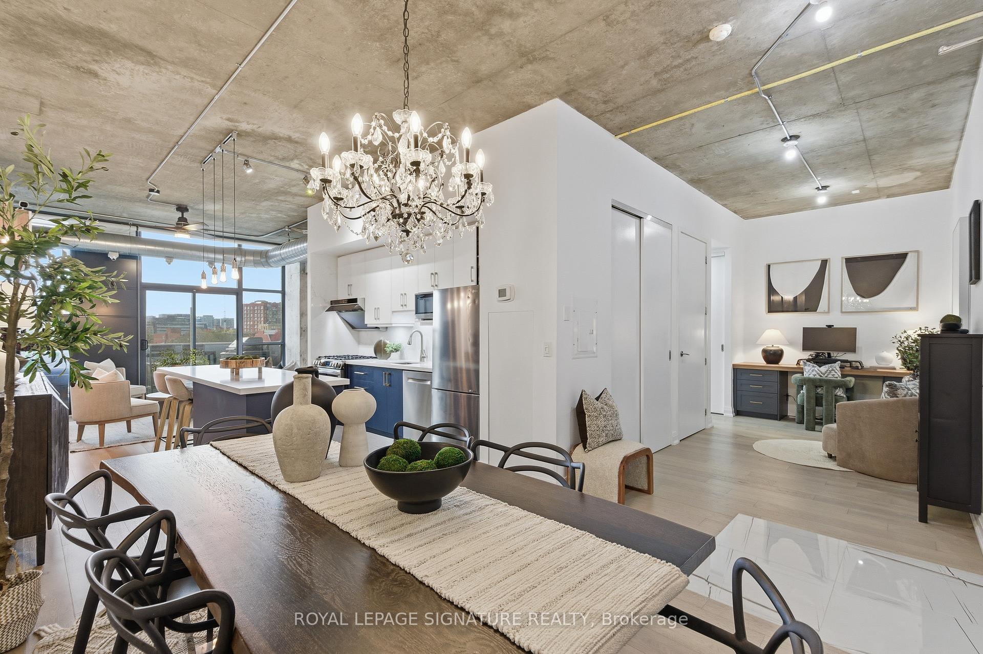 Photo 2 of Unit 503, 60 Bathurst Street, Toronto, Niagara — HOMEH
