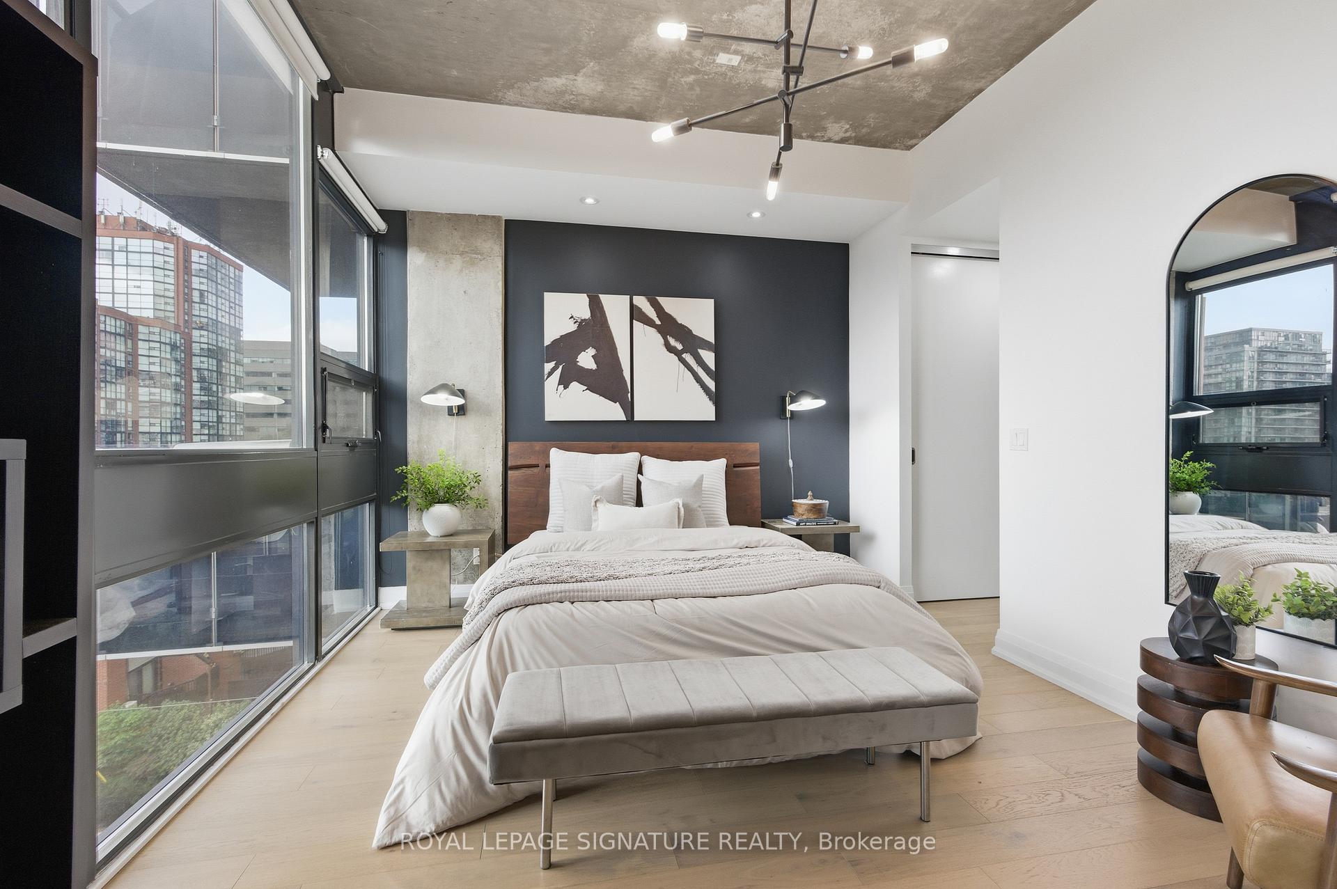 Photo 12 of Unit 503, 60 Bathurst Street, Toronto, Niagara — HOMEH