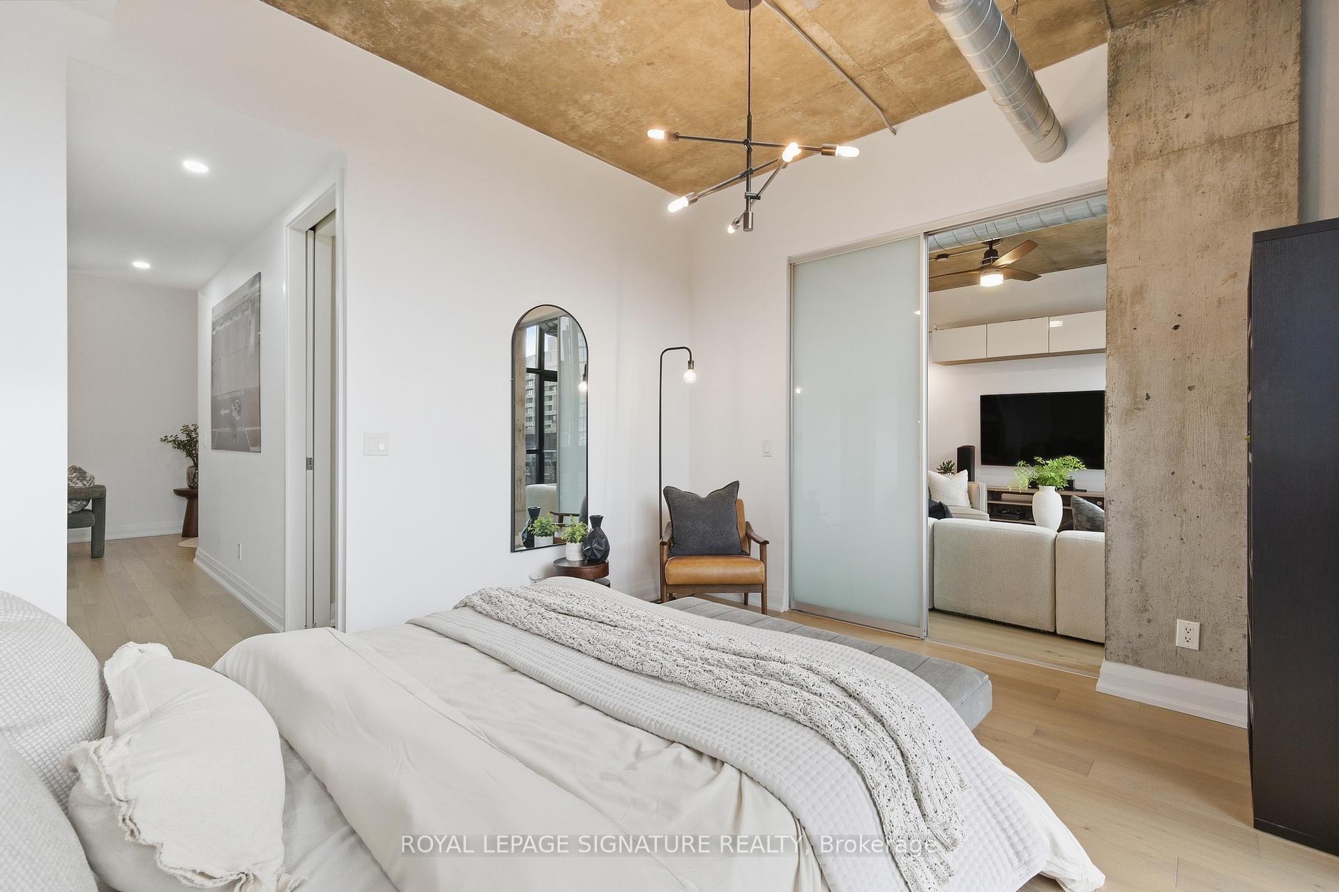 Photo 14 of Unit 503, 60 Bathurst Street, Toronto, Niagara — HOMEH