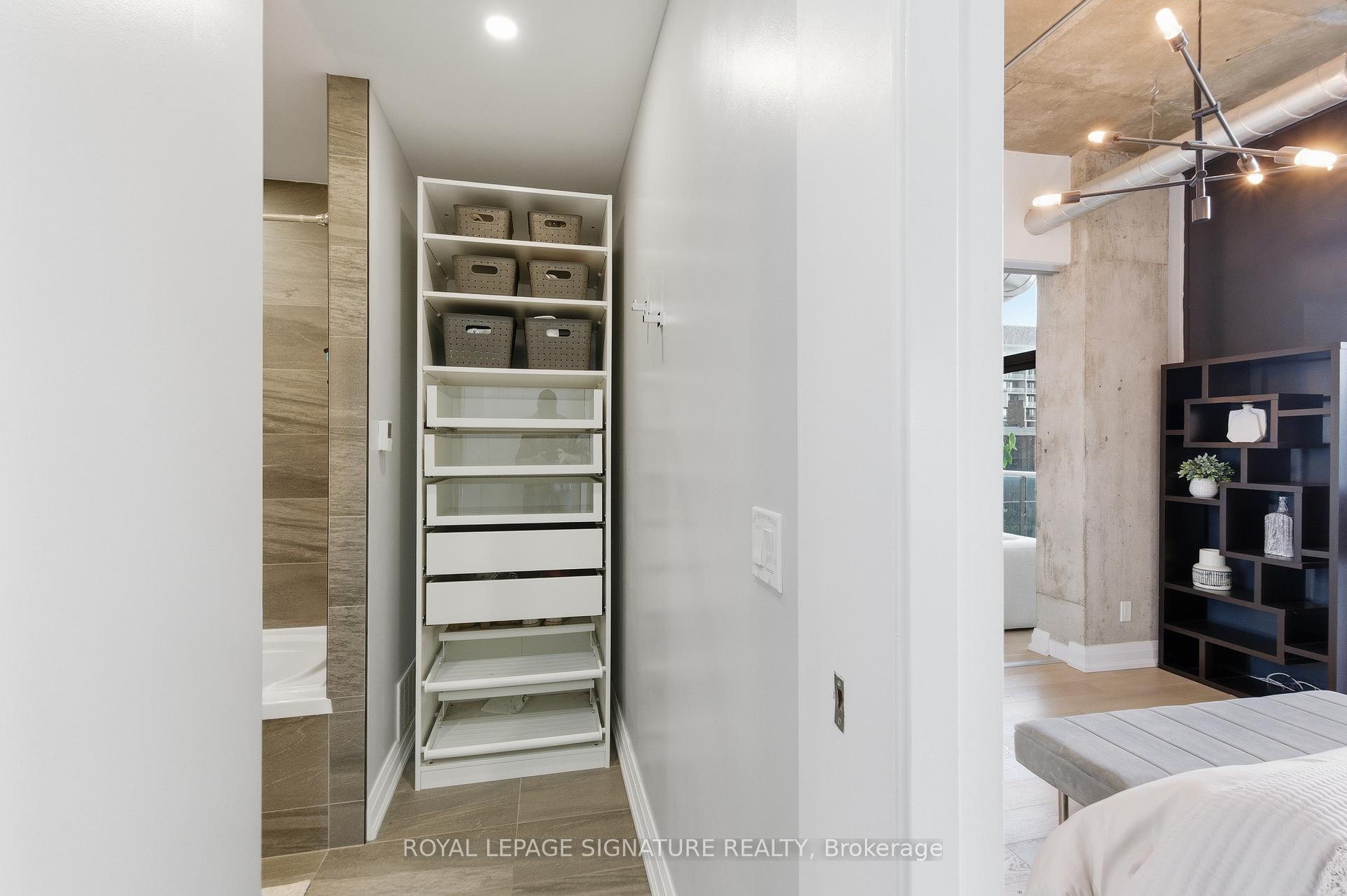 Photo 17 of Unit 503, 60 Bathurst Street, Toronto, Niagara — HOMEH