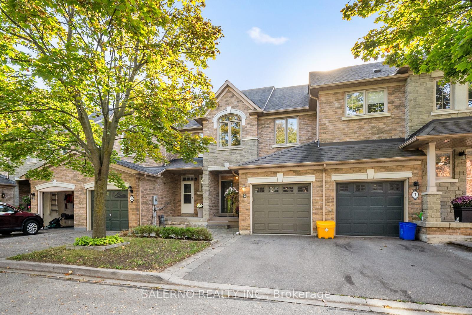 Photo 3 of Unit 2, 180 Blue Willow Drive, Vaughan, East Woodbridge — HOMEH