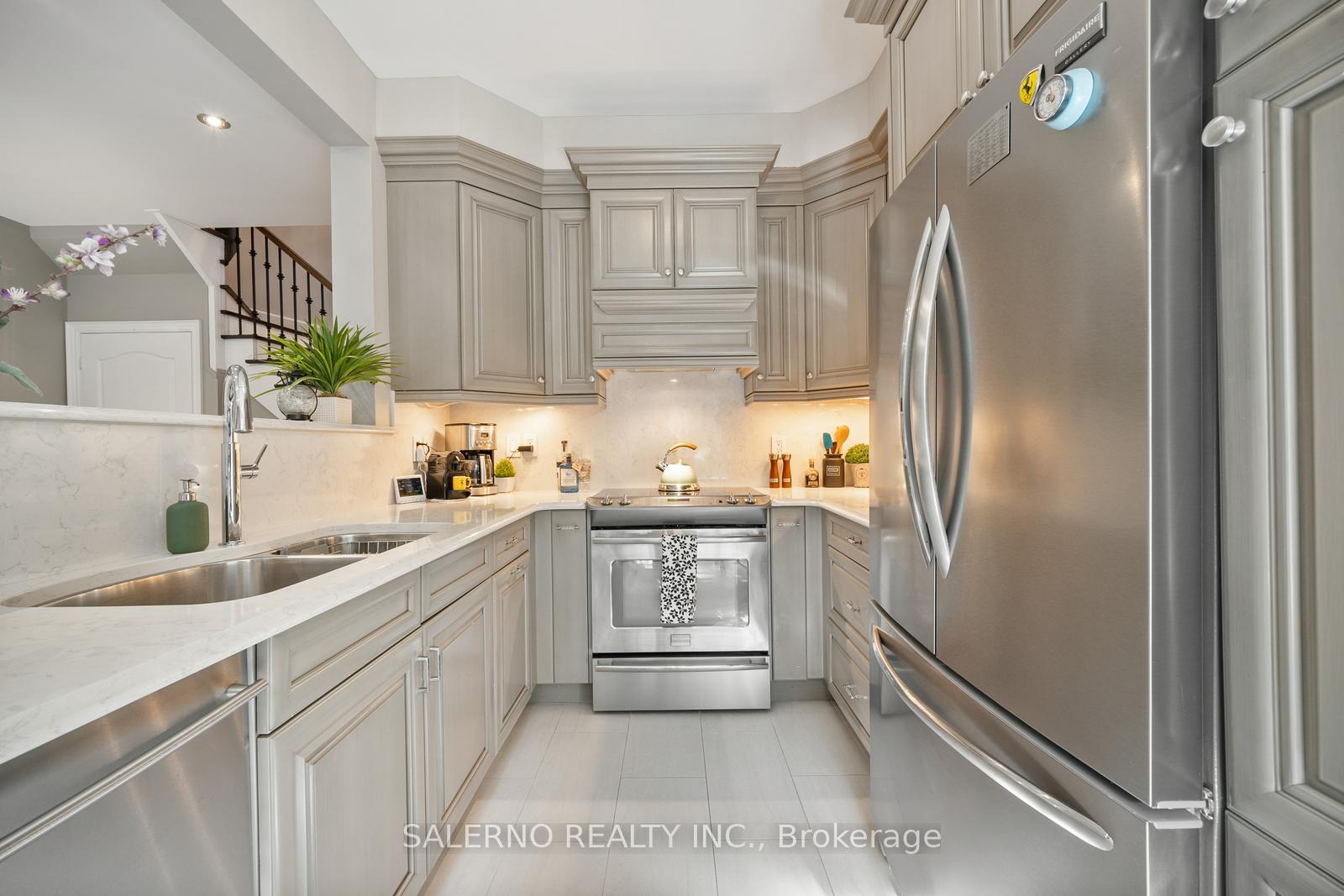 Photo 16 of Unit 2, 180 Blue Willow Drive, Vaughan, East Woodbridge — HOMEH