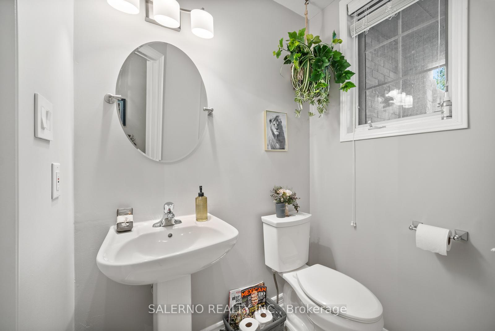 Photo 22 of Unit 2, 180 Blue Willow Drive, Vaughan, East Woodbridge — HOMEH