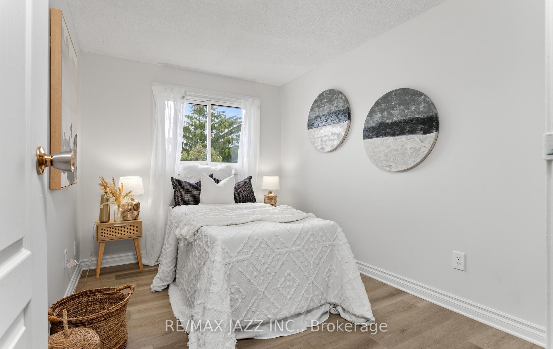Photo 21 of Unit 95, 1330 Trowbridge Drive, Oshawa, Centennial — HOMEH