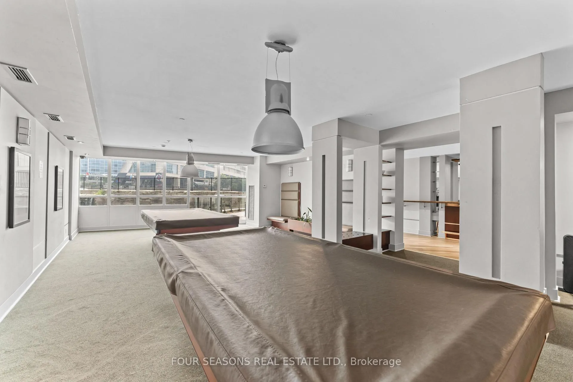 Photo 13 of Unit 2510, 361 Front Street W, Toronto, Waterfront Communities — HOMEH