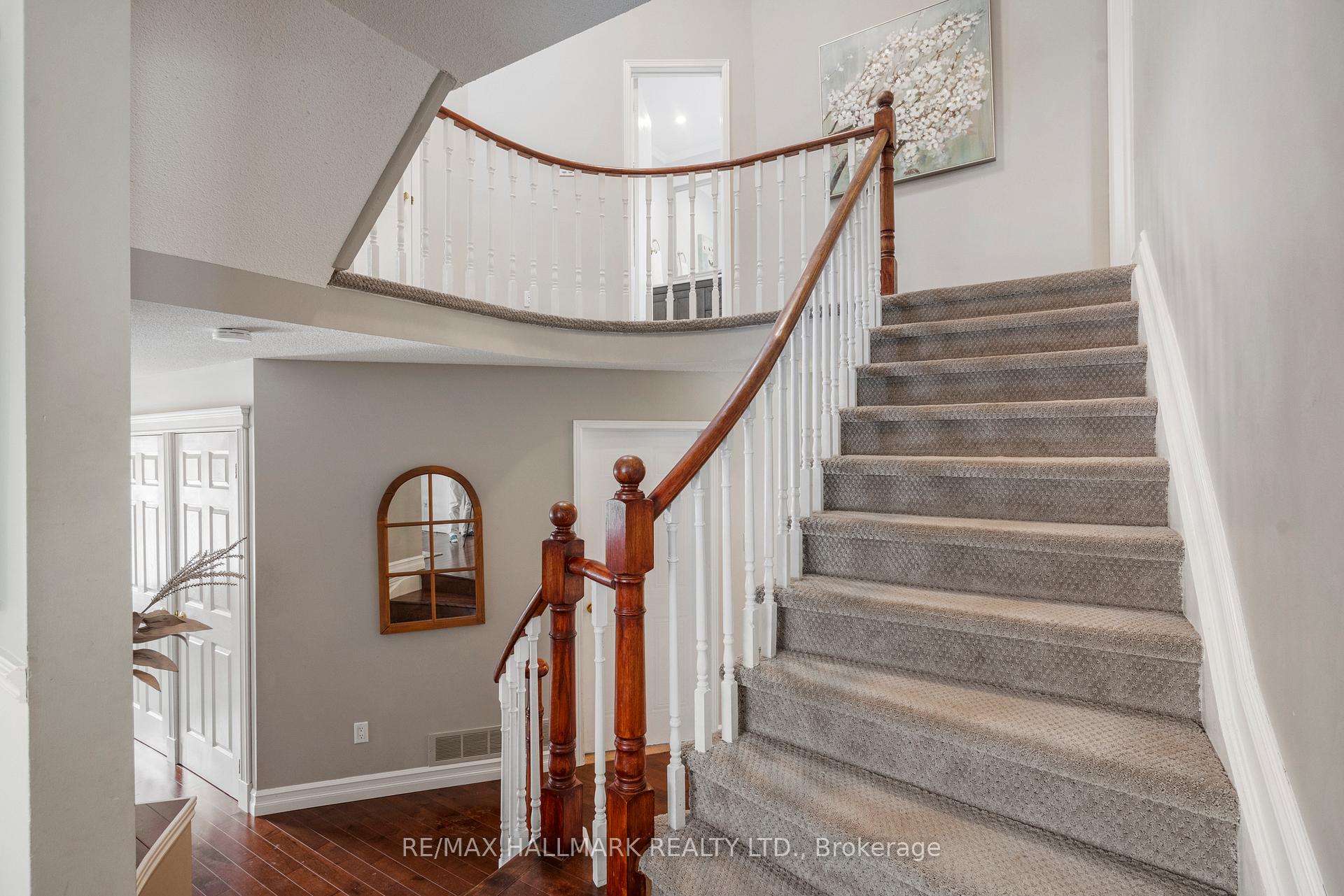 Photo 18 of 26 Buchanan Crescent, Aurora, Aurora Village — HOMEH