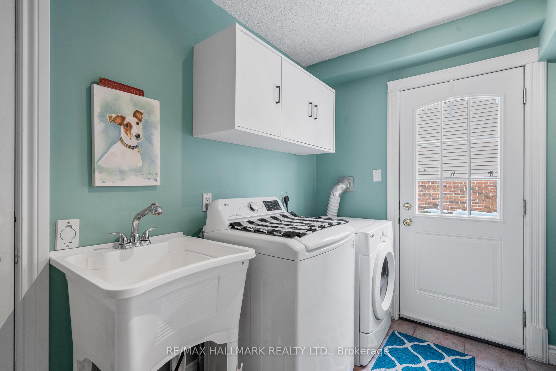 Photo 19 of 26 Buchanan Crescent, Aurora, Aurora Village — HOMEH