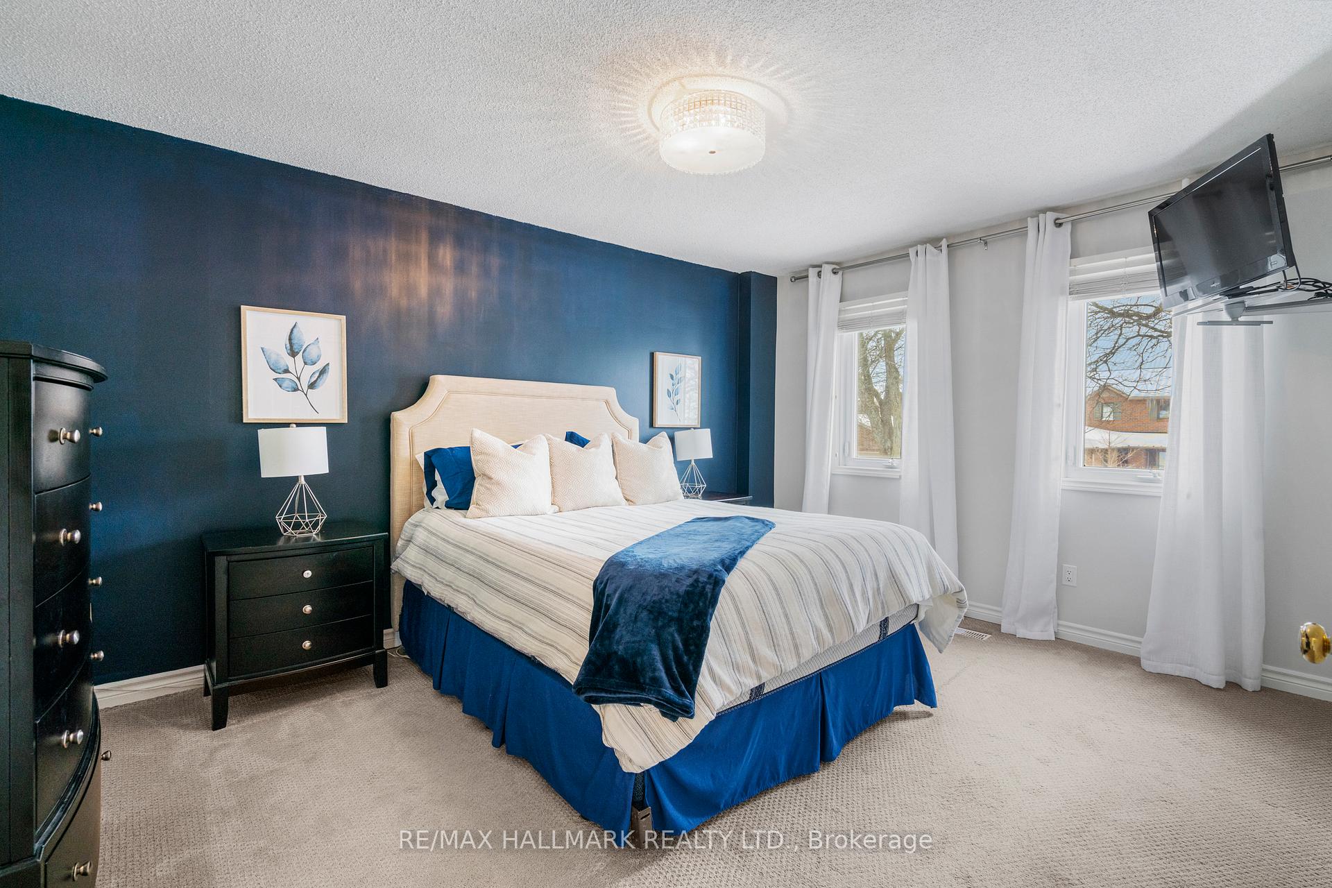 Photo 25 of 26 Buchanan Crescent, Aurora, Aurora Village — HOMEH