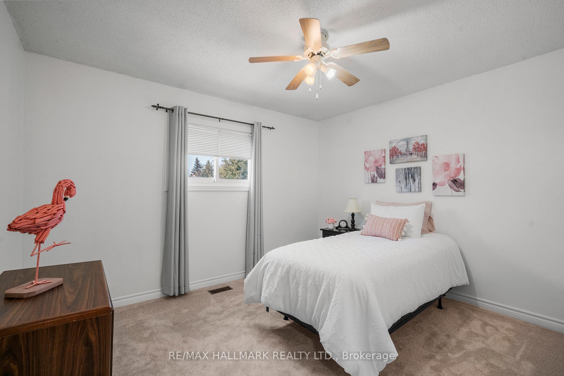 Photo 28 of 26 Buchanan Crescent, Aurora, Aurora Village — HOMEH