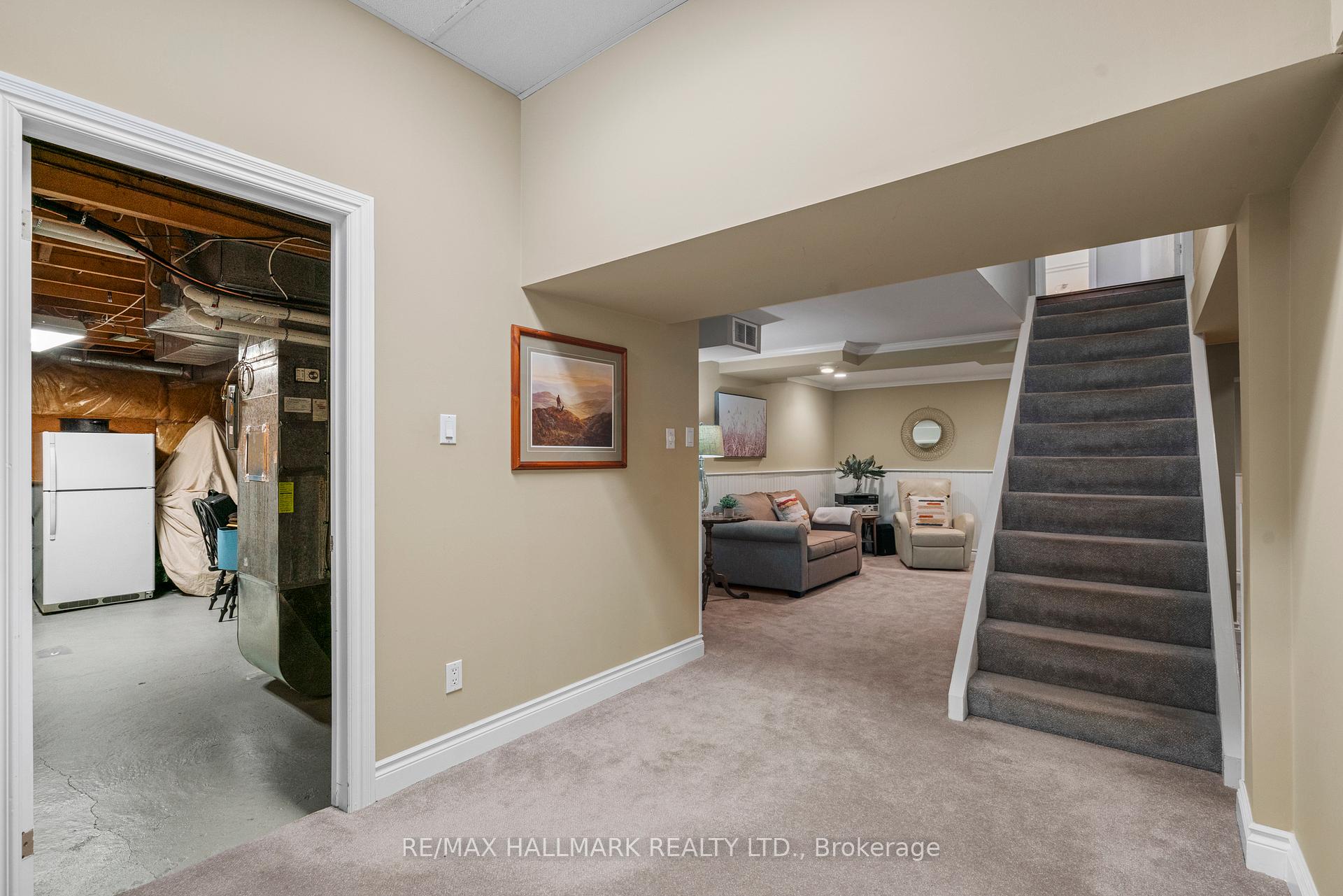 Photo 29 of 26 Buchanan Crescent, Aurora, Aurora Village — HOMEH